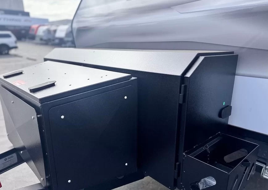 MY25 Excalibur Nobleman