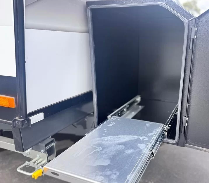 MY25 Excalibur Nobleman