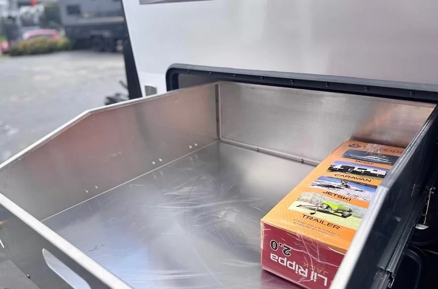 MY25 Excalibur Nobleman