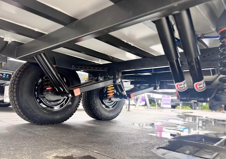 MY25 Excalibur Nobleman