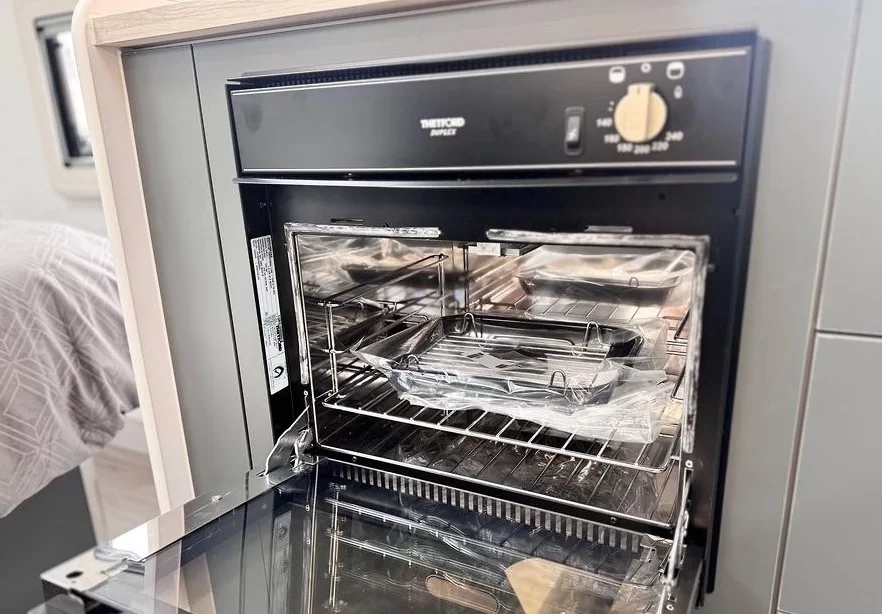 MY25 Excalibur Nobleman