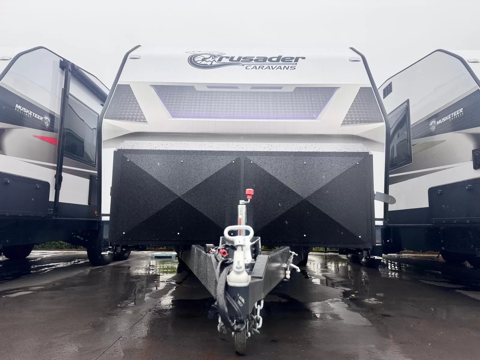 MY25 Musketeer Camelot