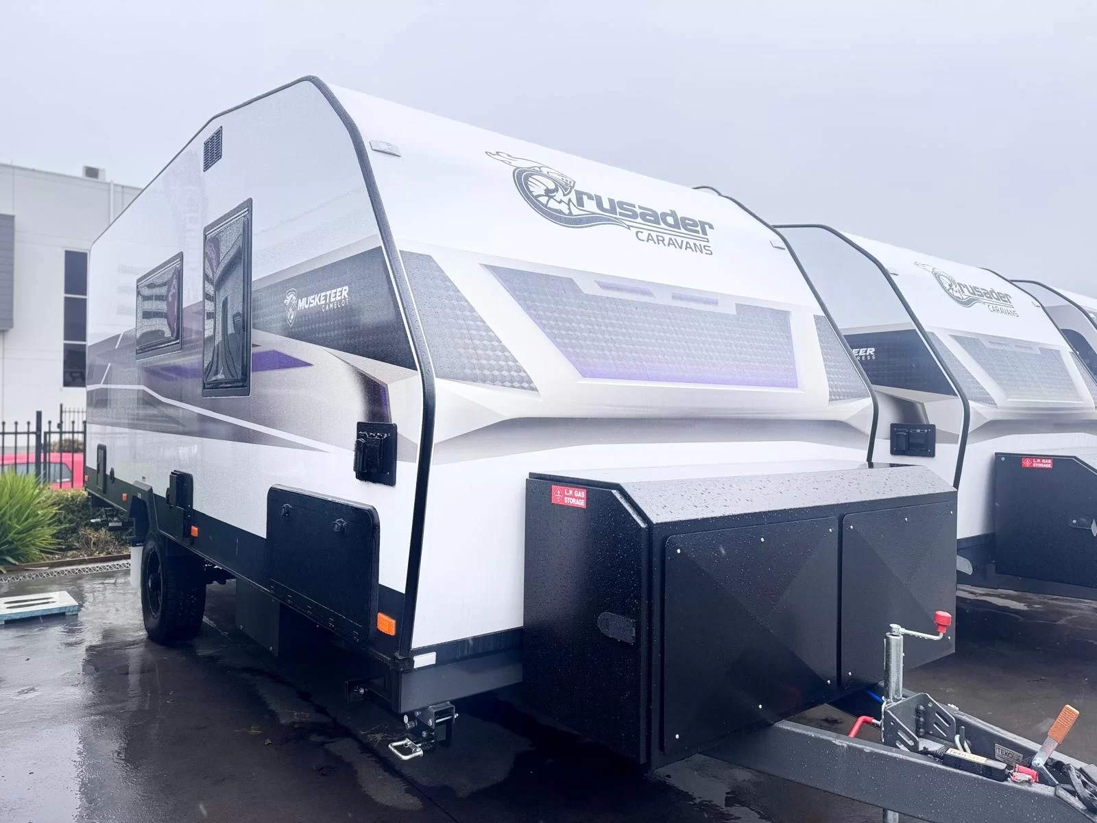 MY25 Musketeer Camelot