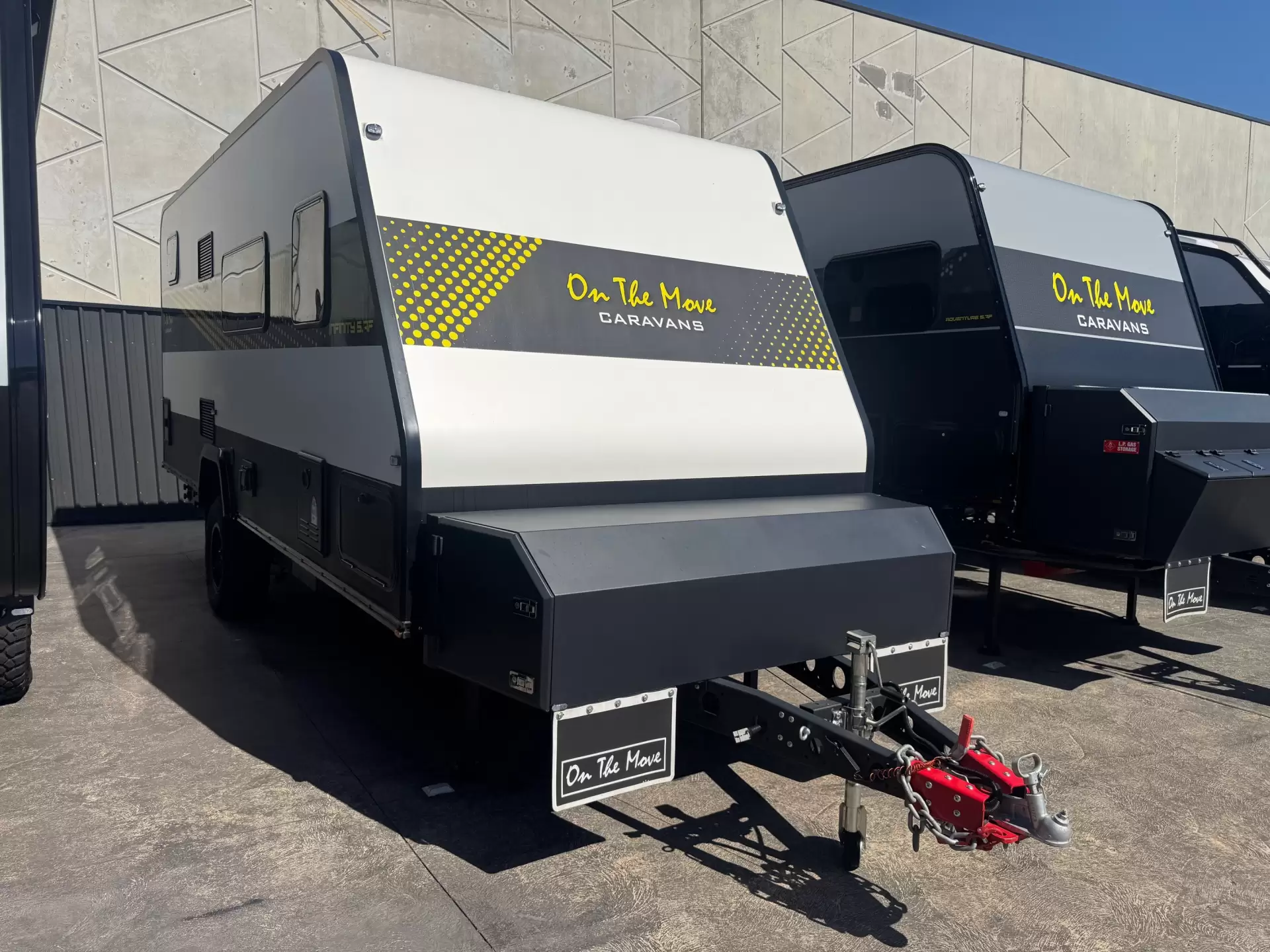 Infinity 5.7F Double Bunk