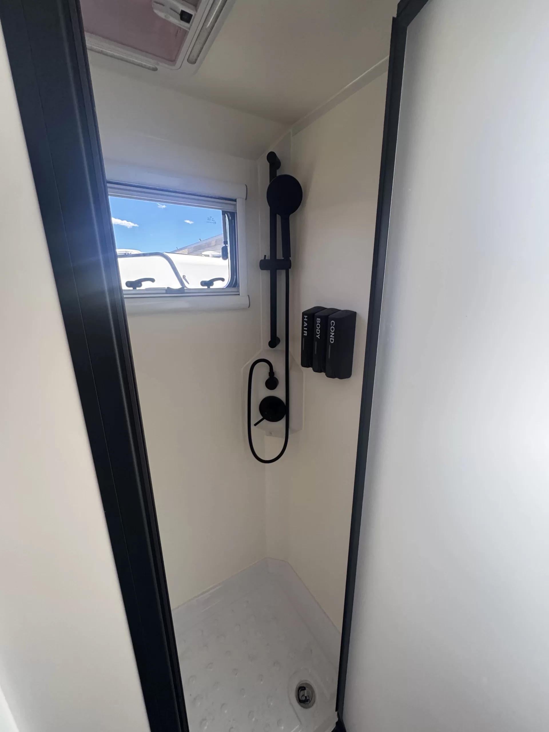 On The Move Adventure 7.2