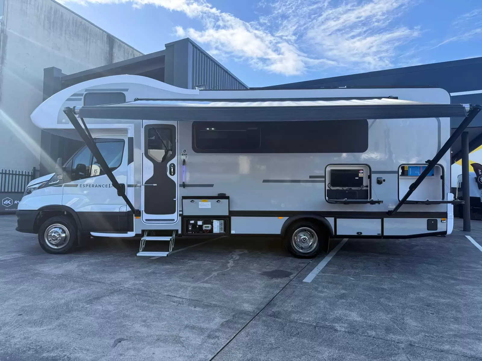 Esperance LX C Type