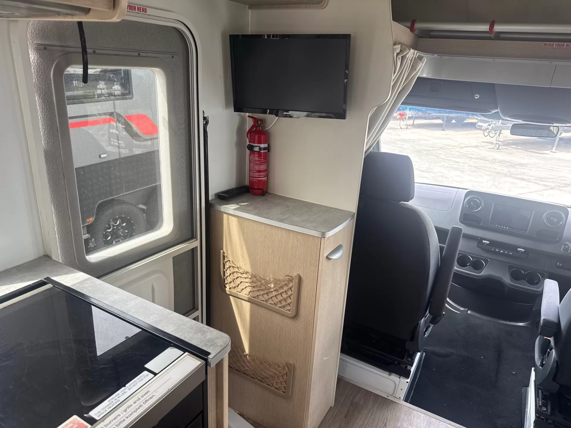 Discovery M660 4 Berth