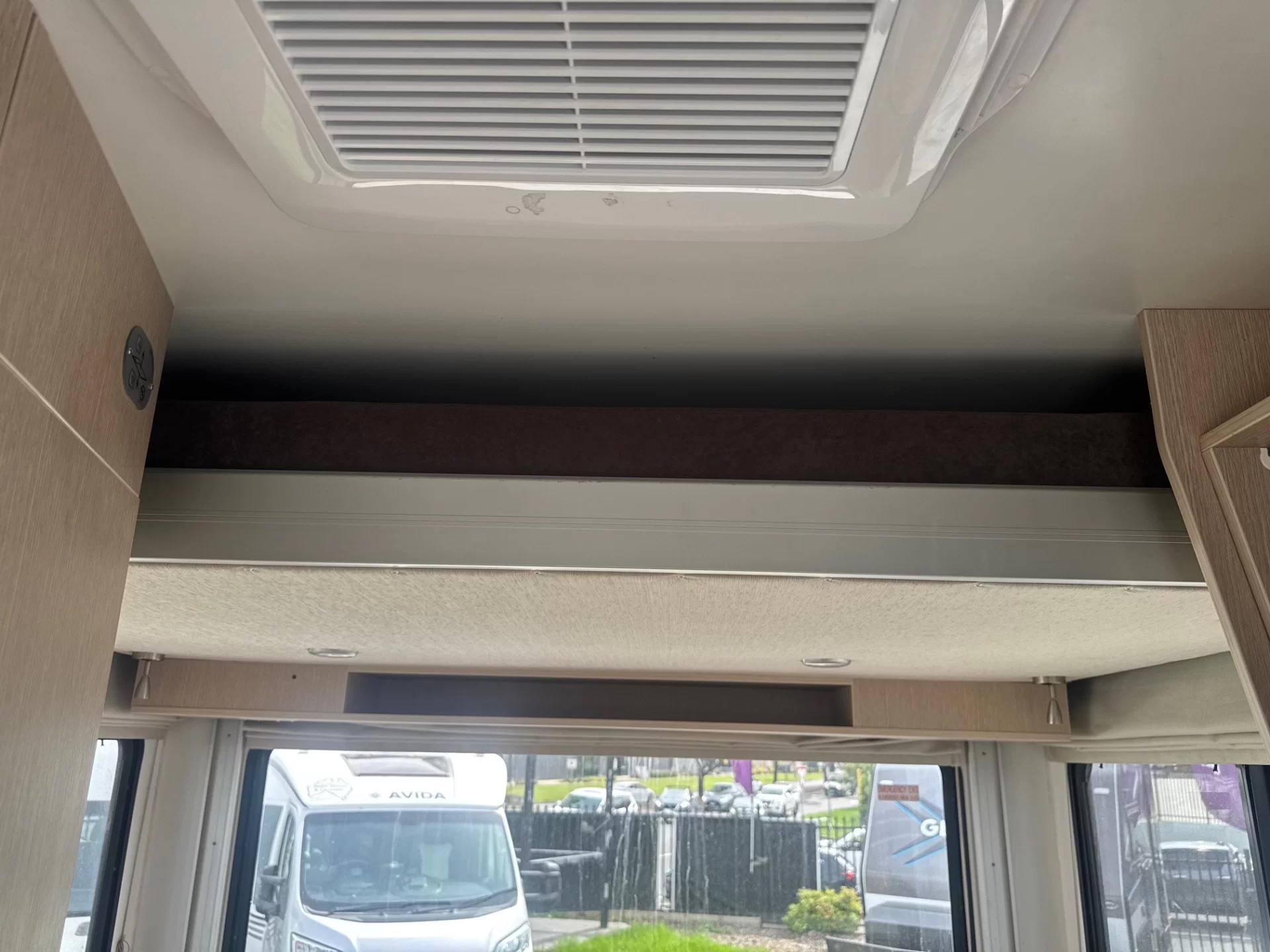 Discovery M660 4 Berth