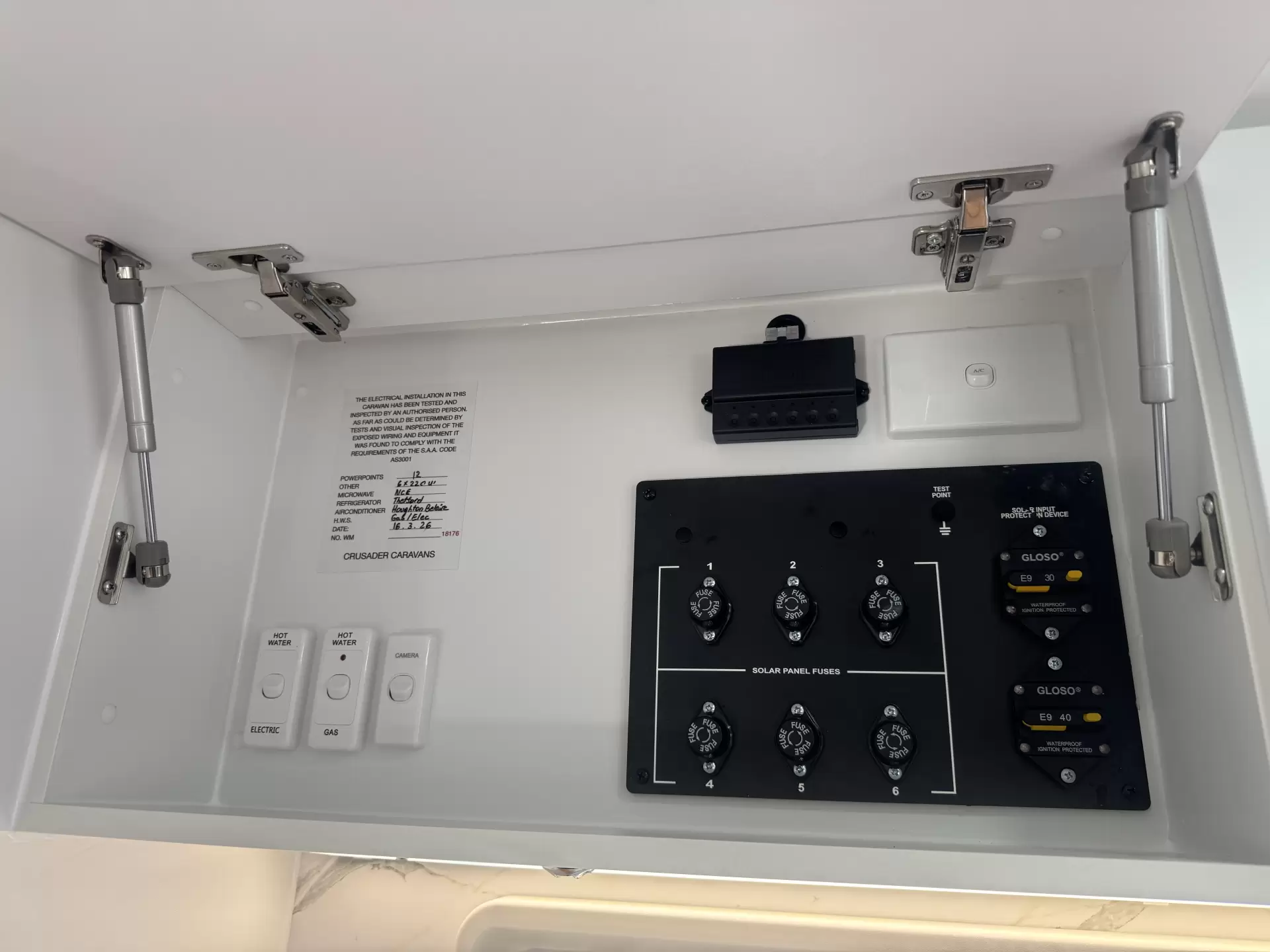 MY26 Musketeer Empress