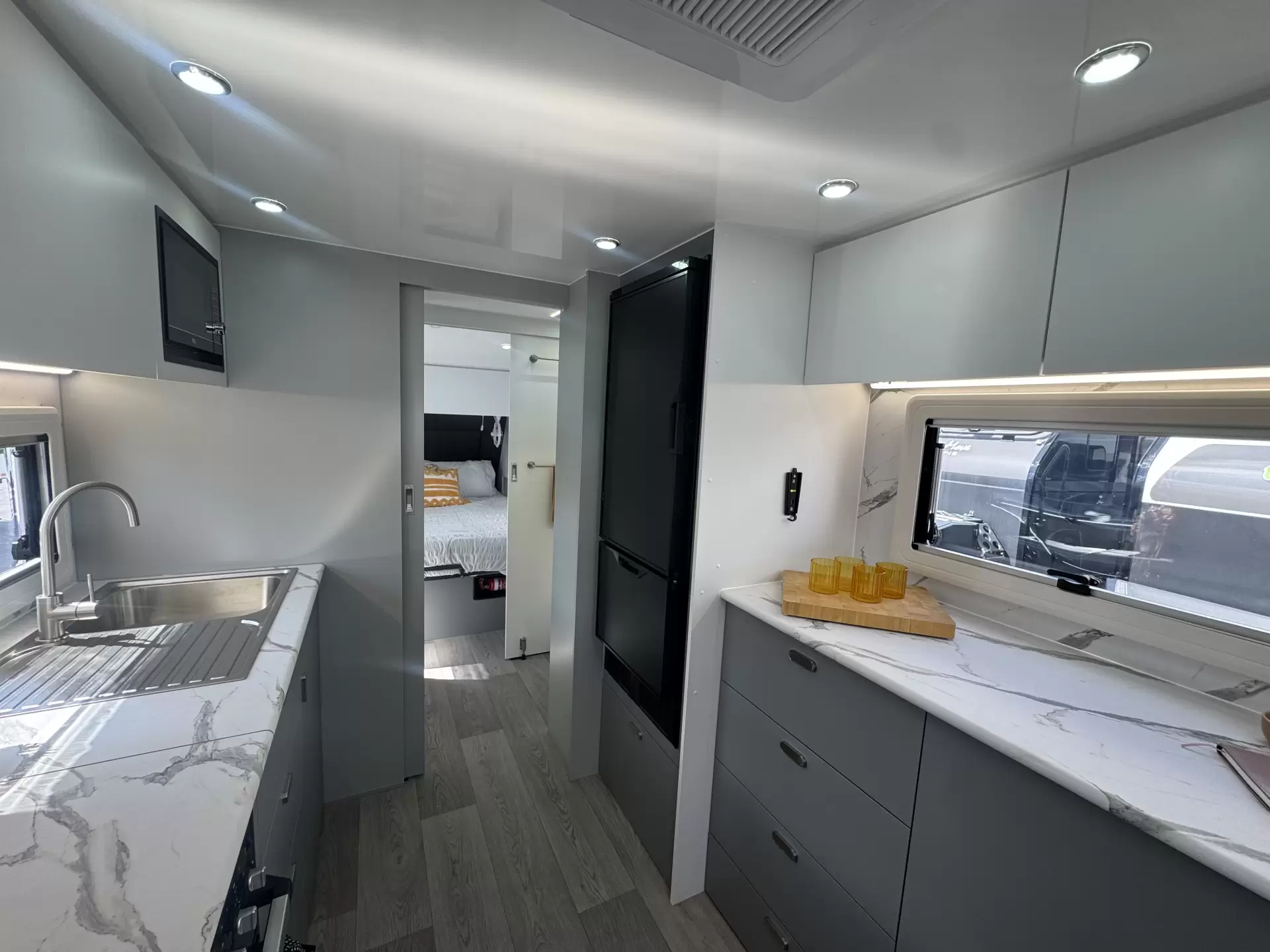 MY26 Musketeer Empress