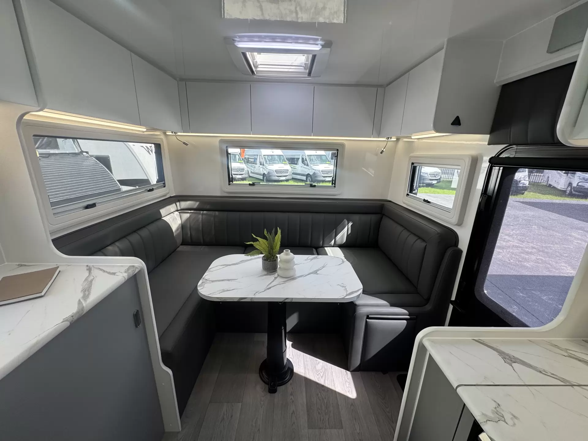 MY26 Musketeer Empress