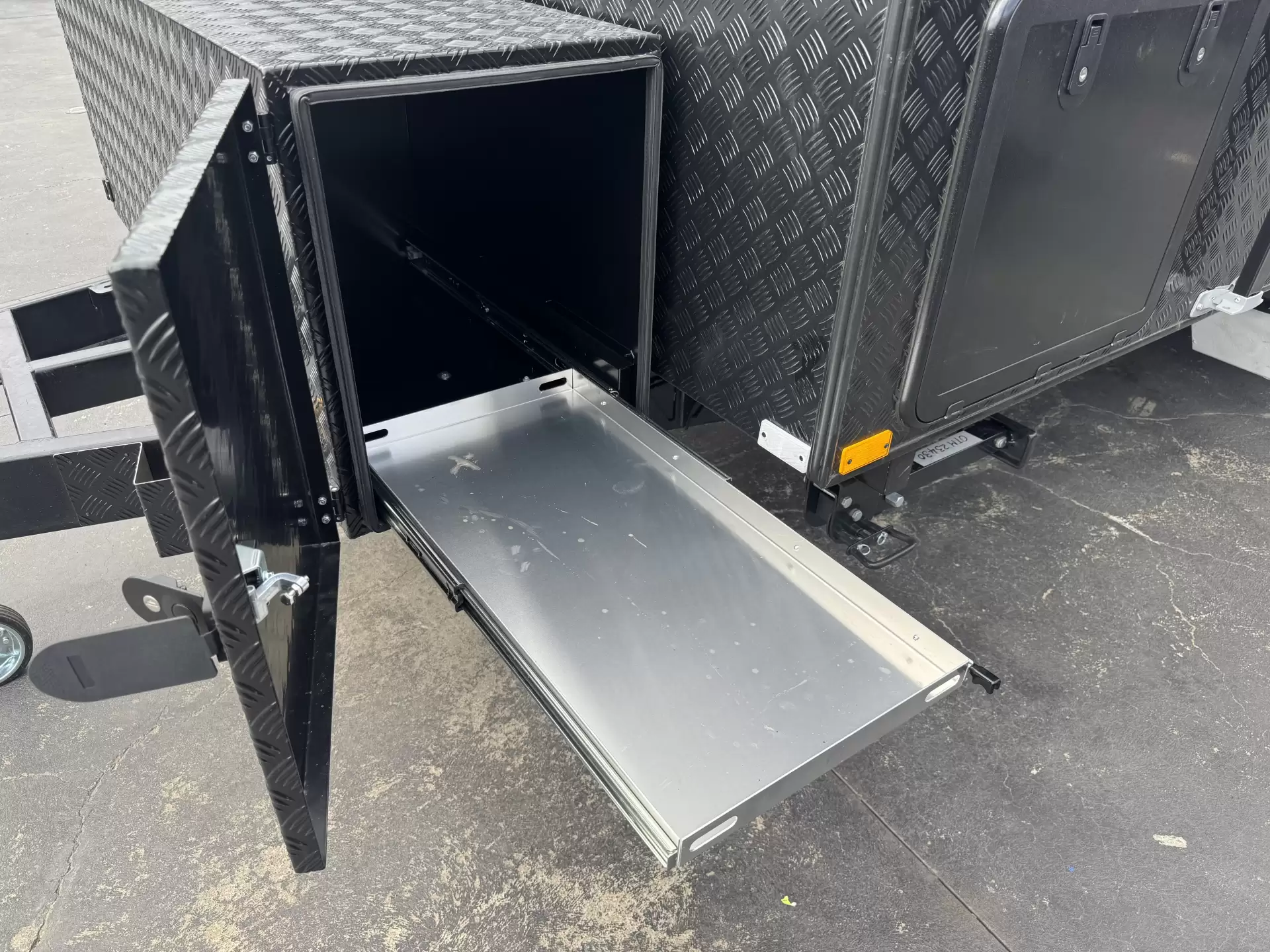 ExplorXX Tourer 19.6 Wide Bunk