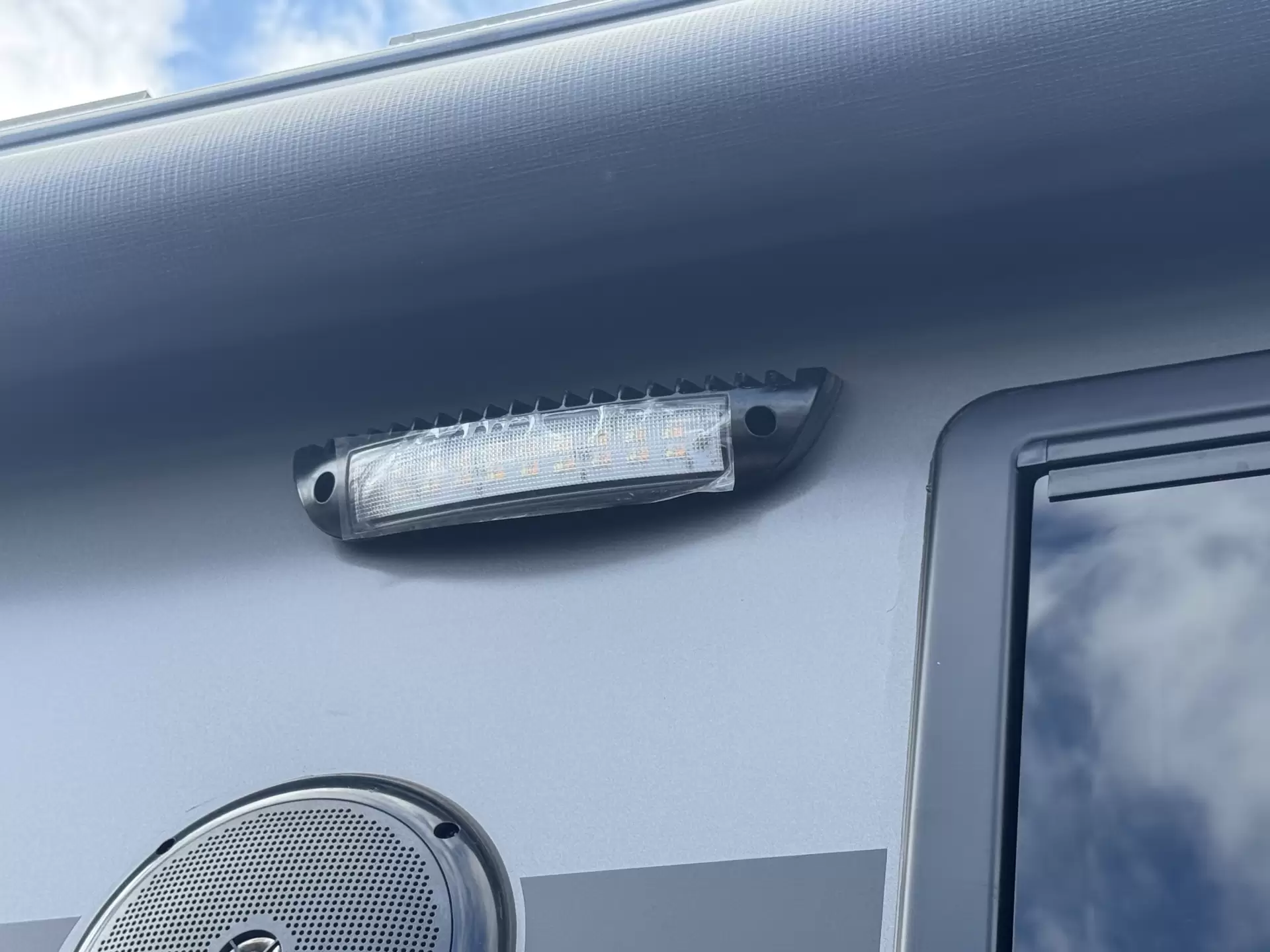 ExplorXX Tourer 19.6 Wide Bunk