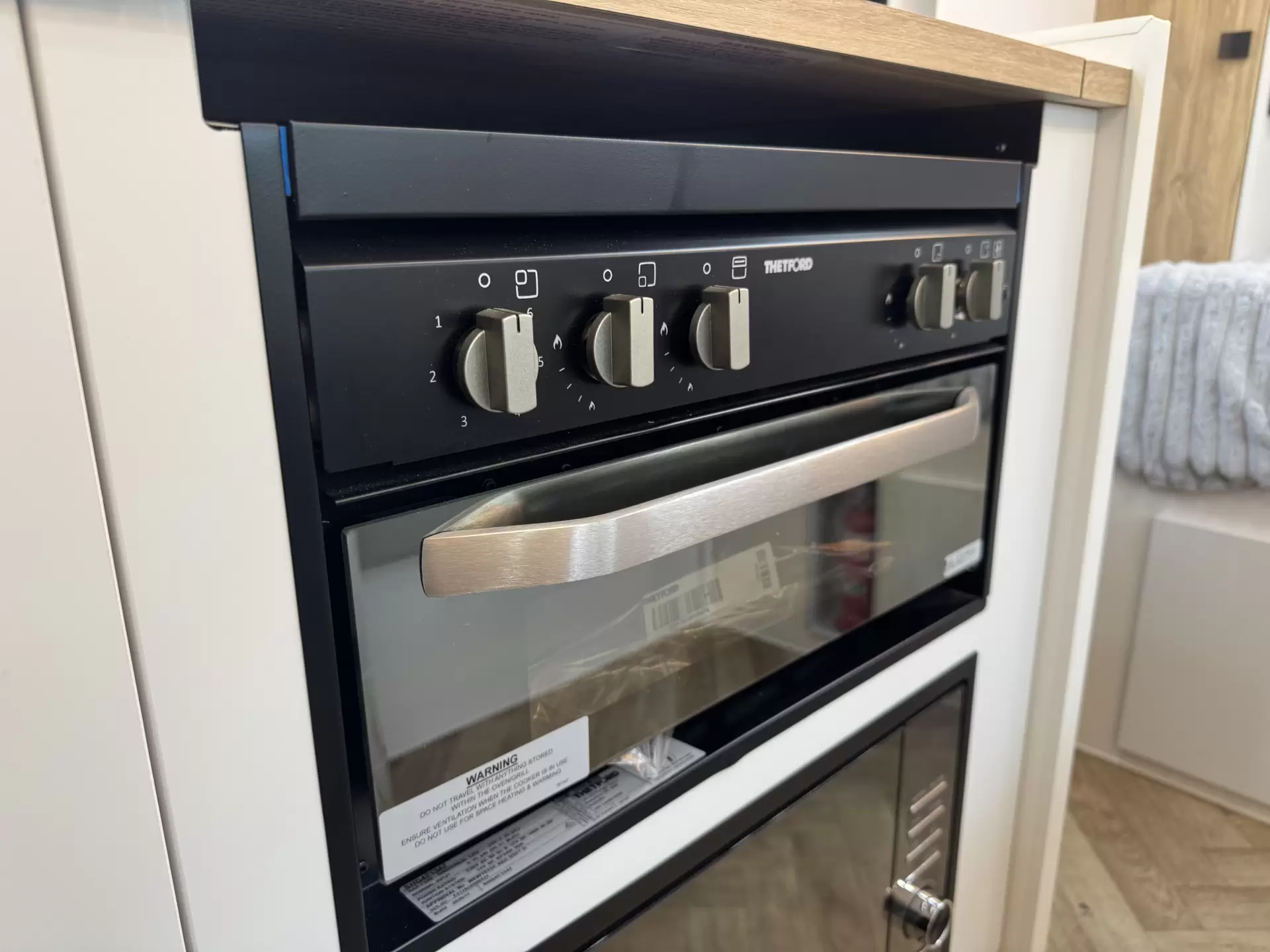 ExplorXX Tourer 19.6 Wide Bunk