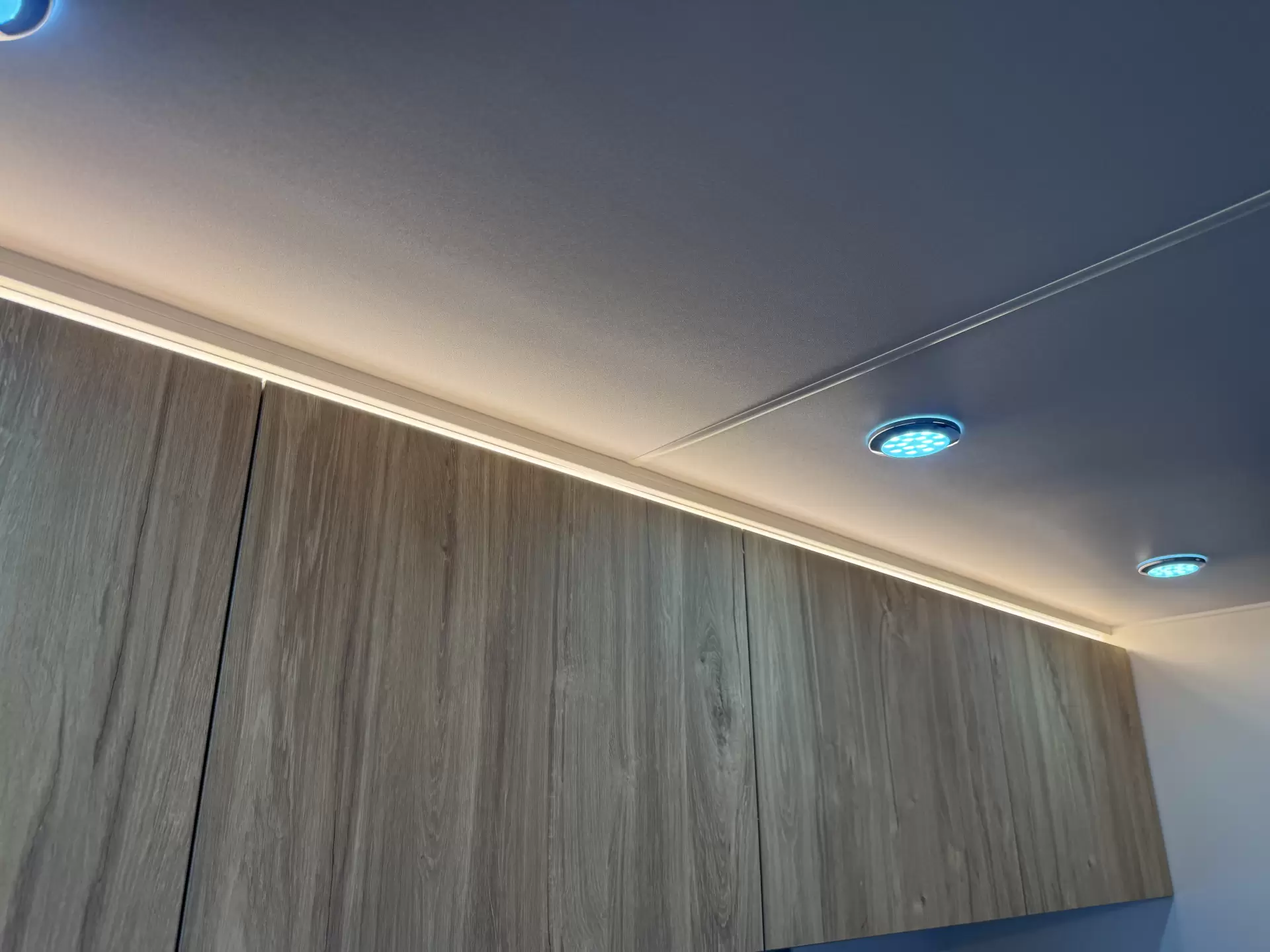 ExplorXX Tourer 19.6 Wide Bunk