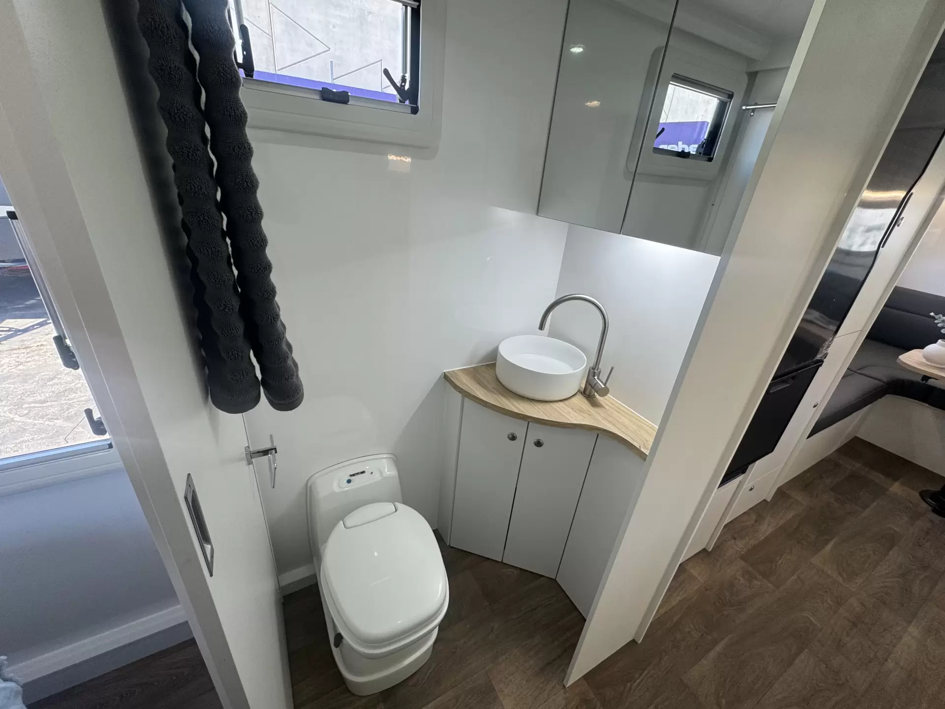 22 Series SuperX Caravan