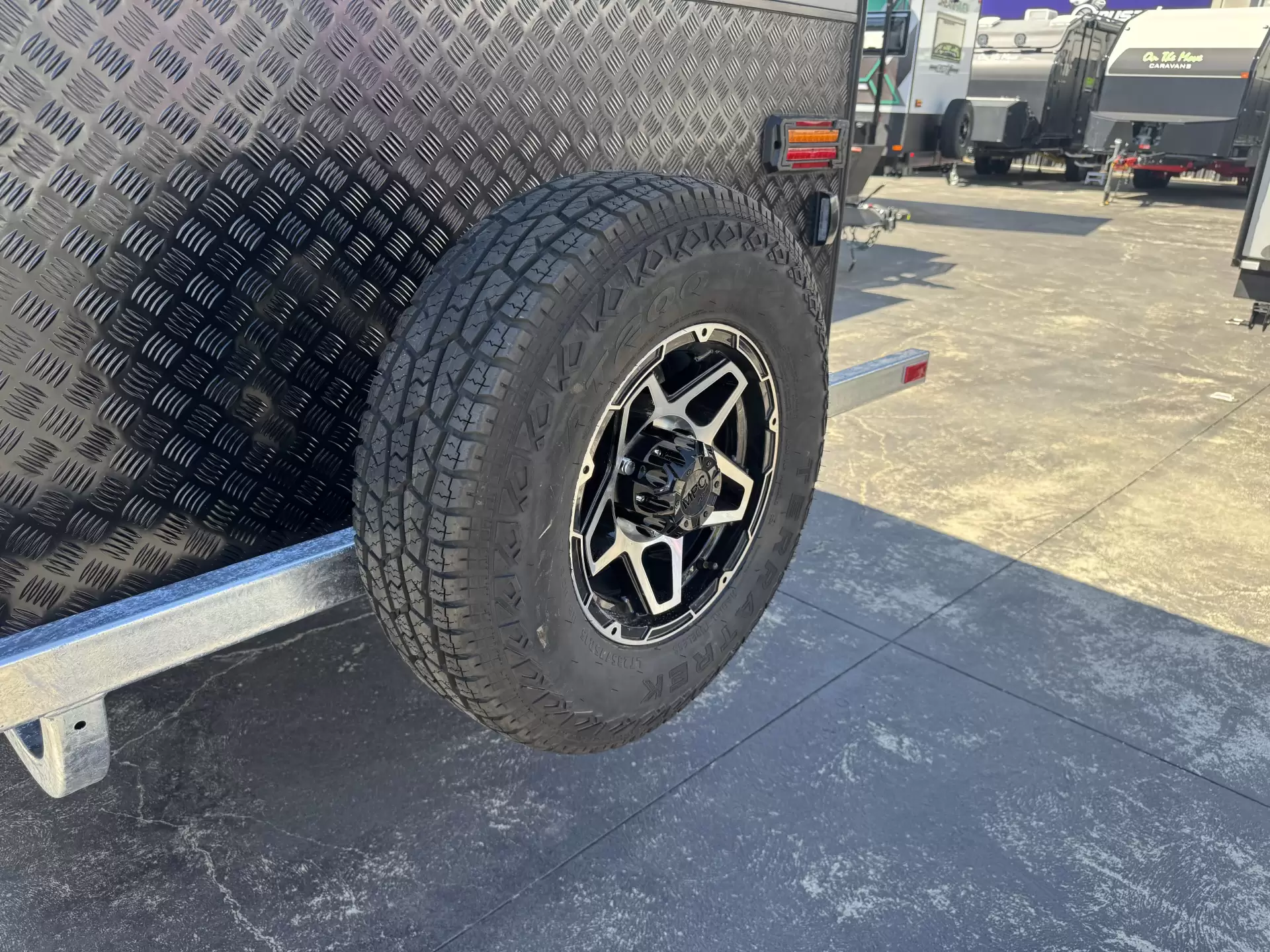 ExplorXX Tourer 20.6 Wide Bunk