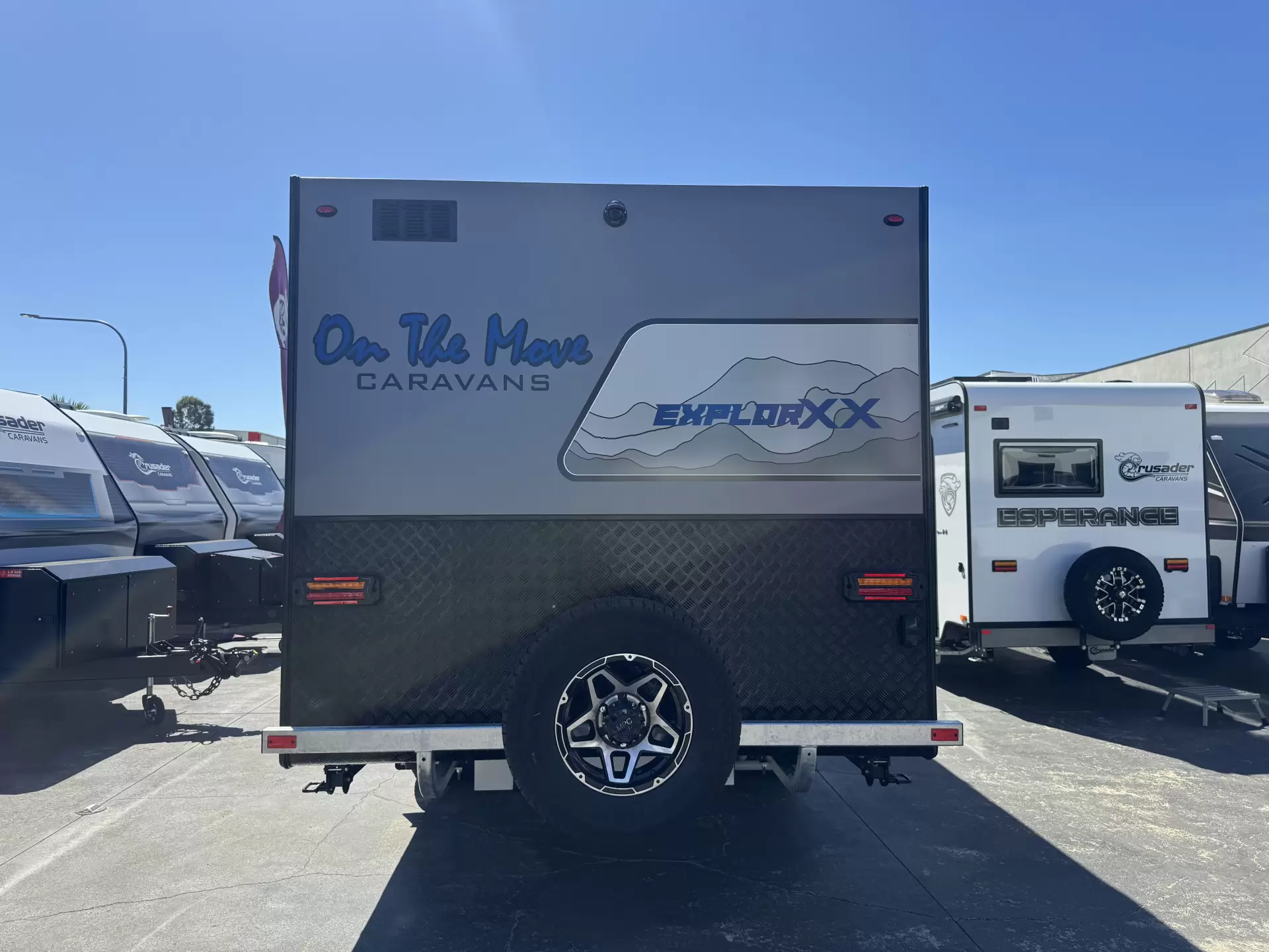 ExplorXX Tourer 20.6 Wide Bunk