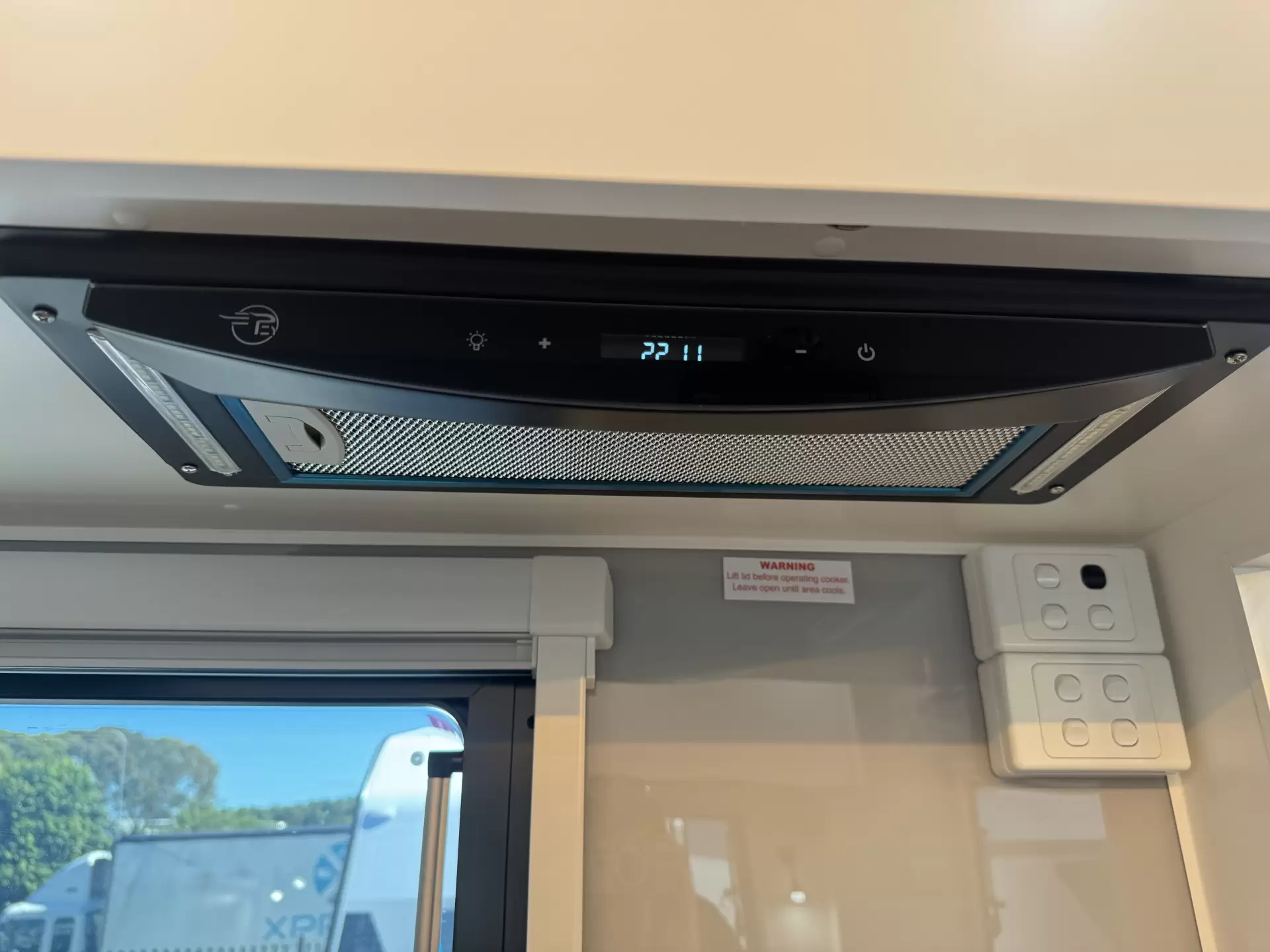 ExplorXX Tourer 20.6 Wide Bunk