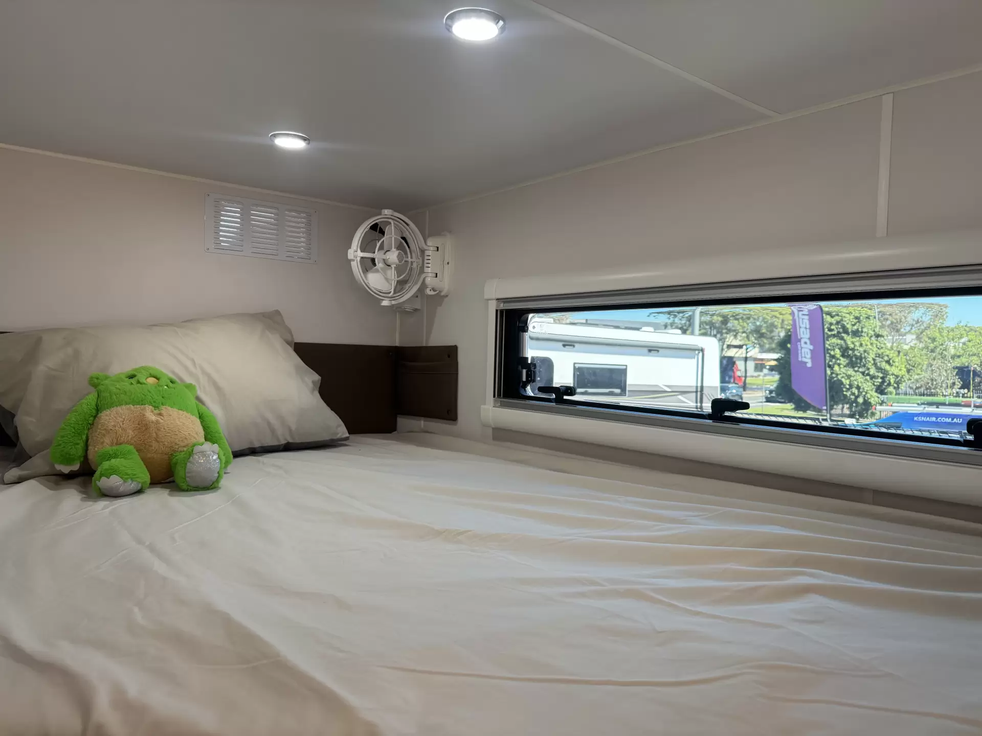 ExplorXX Tourer 20.6 Wide Bunk