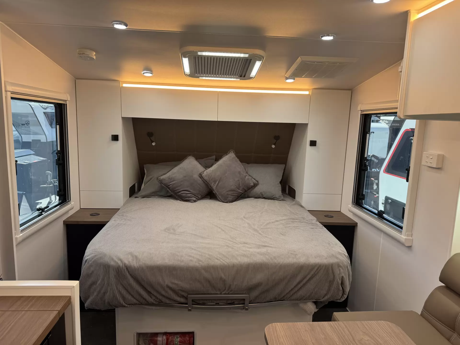 ExplorXX Tourer 20.6 Wide Bunk