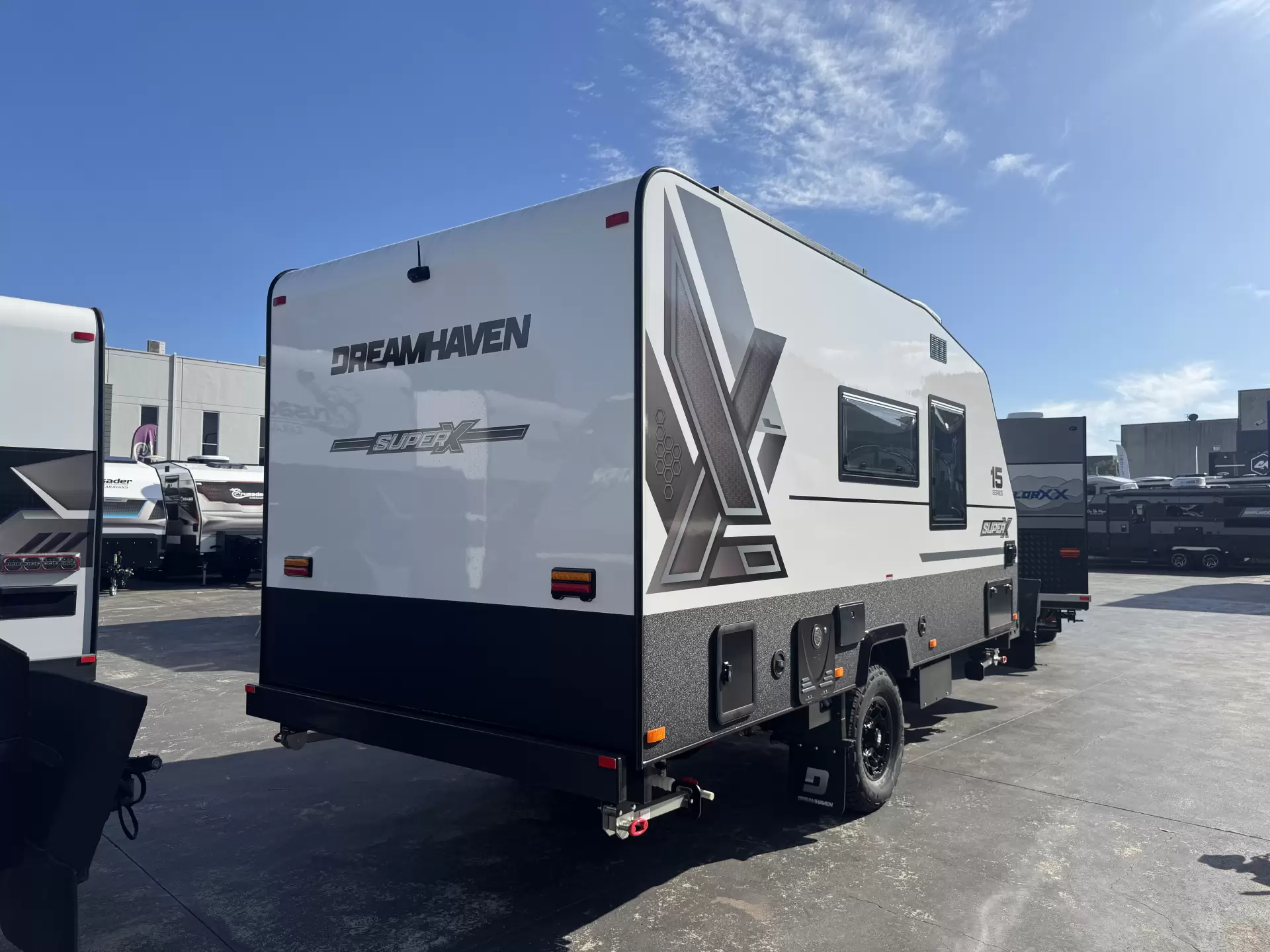 15 Series SuperX Caravan
