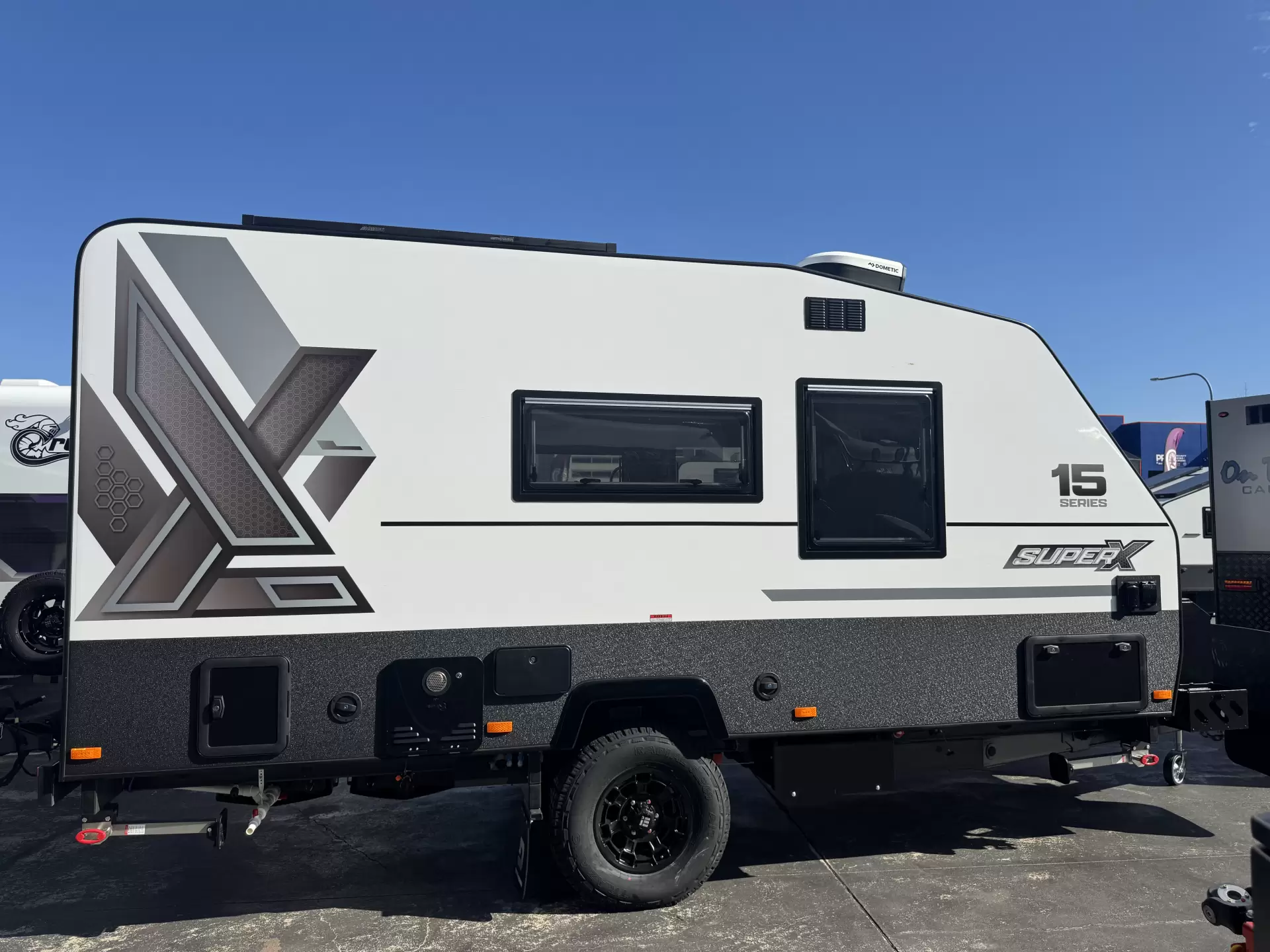 15 Series SuperX Caravan