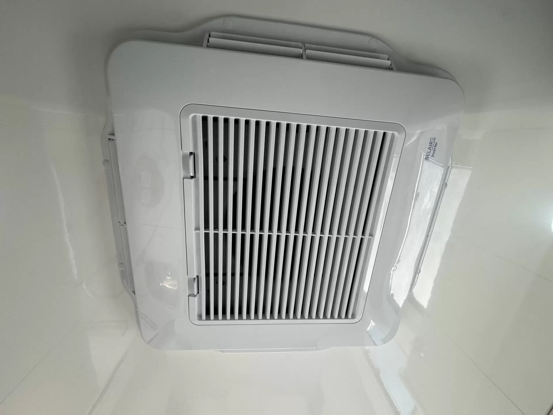 15 Series SuperX Caravan