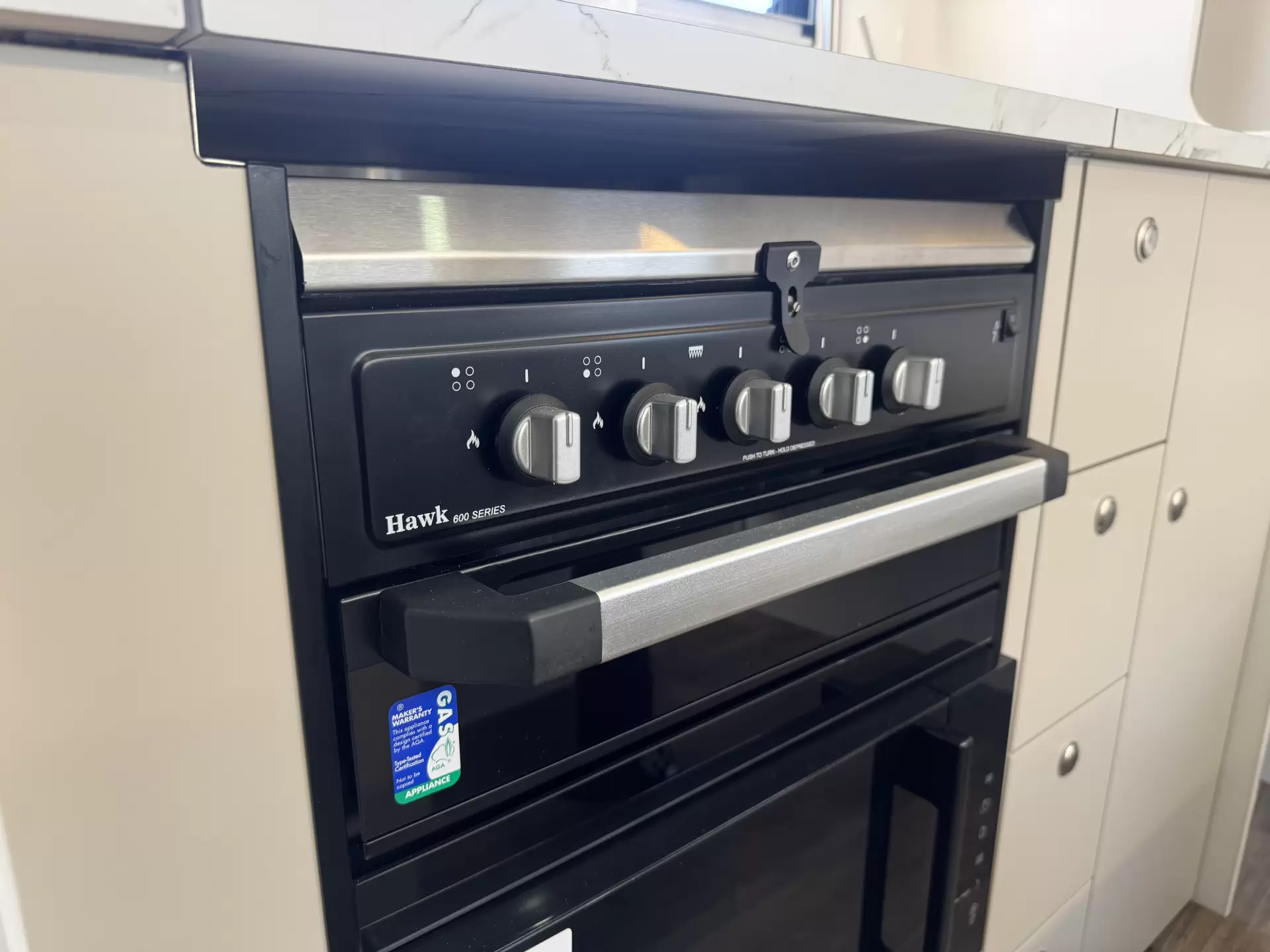 15 Series SuperX Caravan