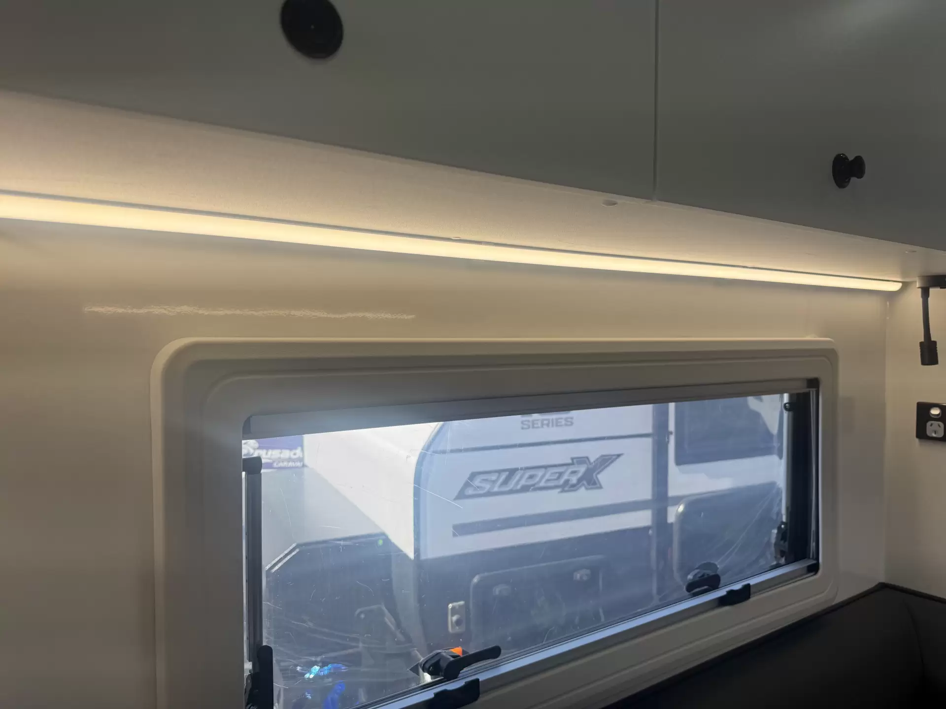 21 Series Family Tourline Caravan