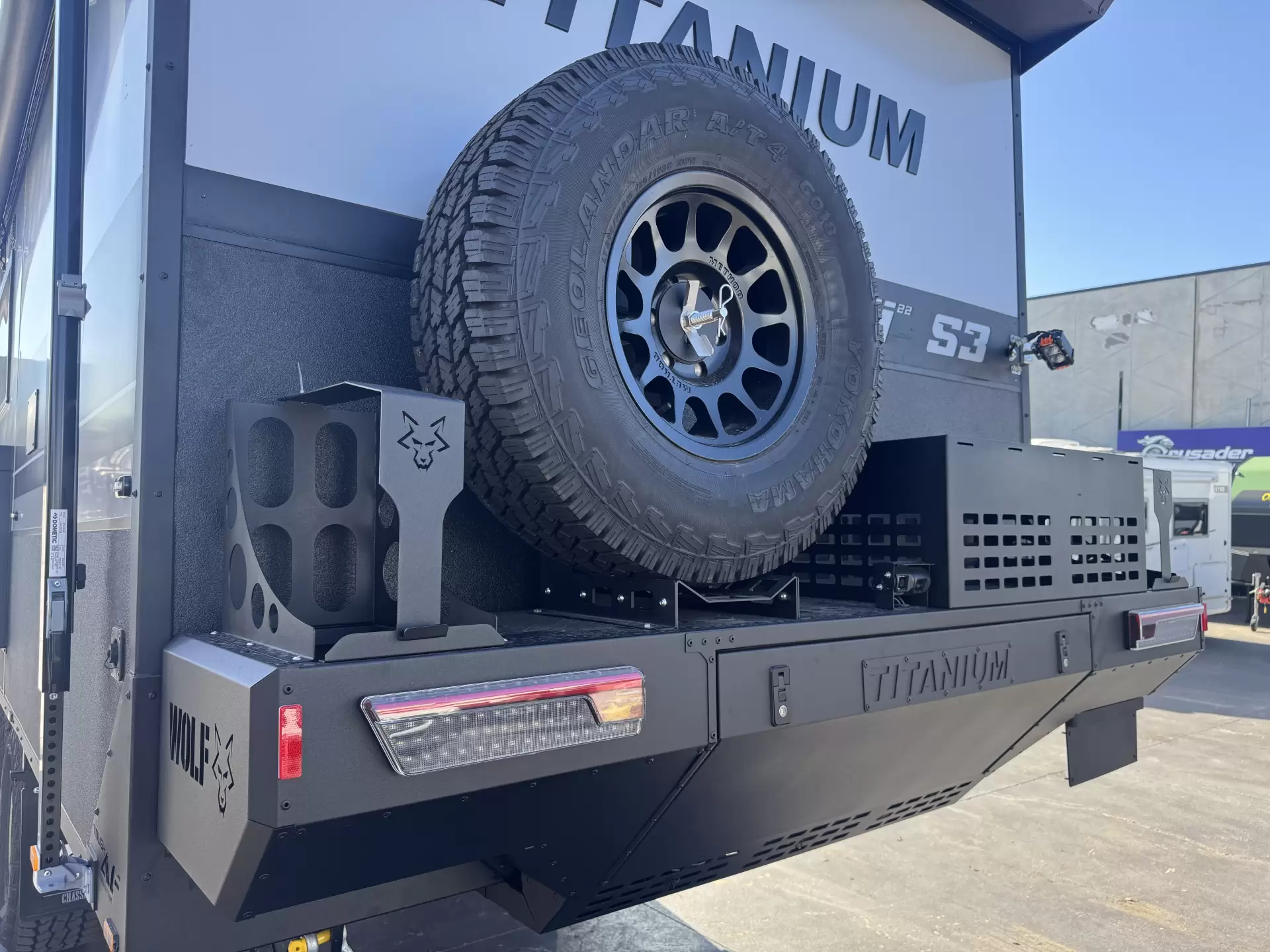 S3 21'6 East West Rear Bunk (216EWRD/T)