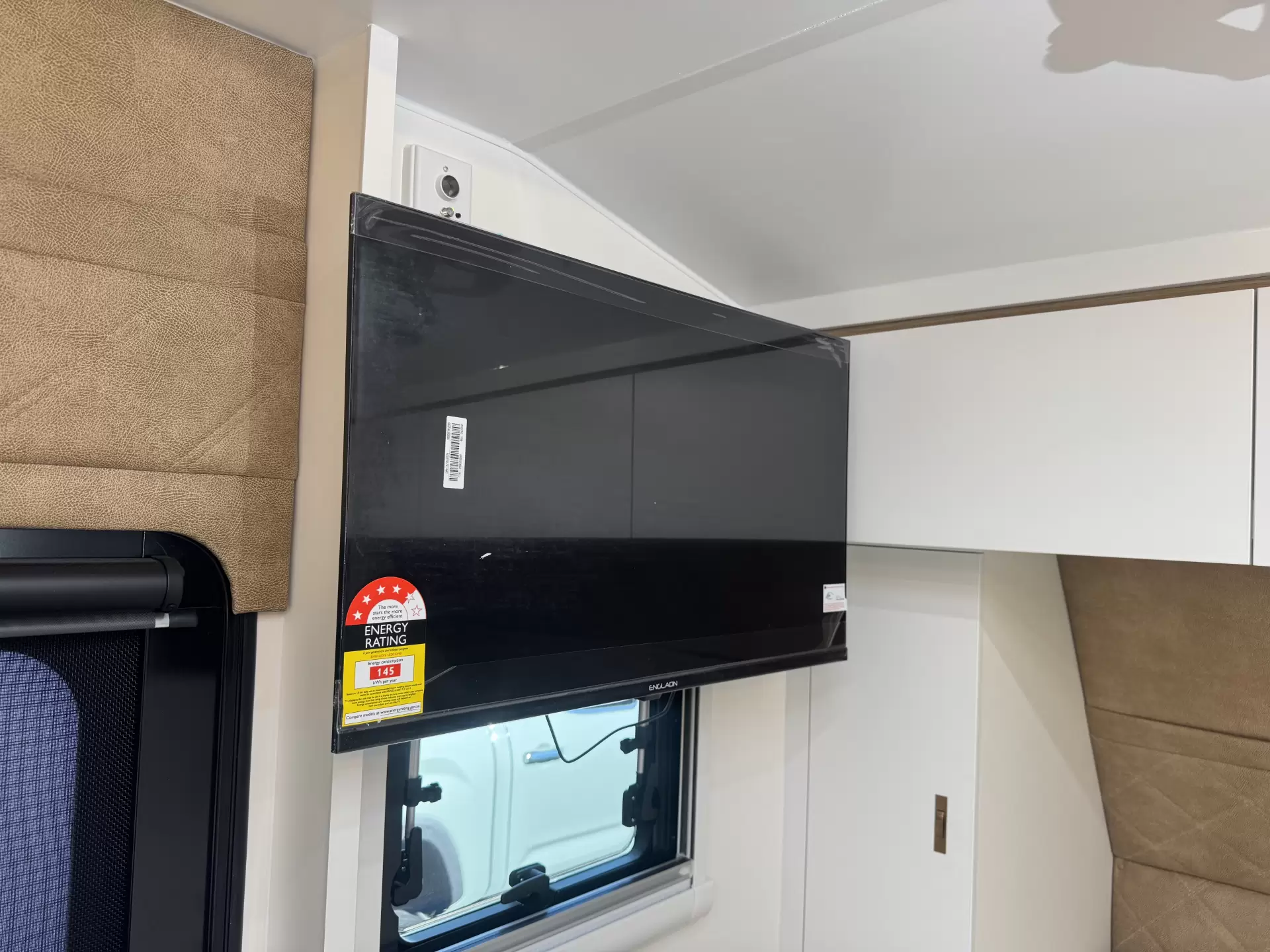 S3 21'6 East West Rear Bunk (216EWRD/T)