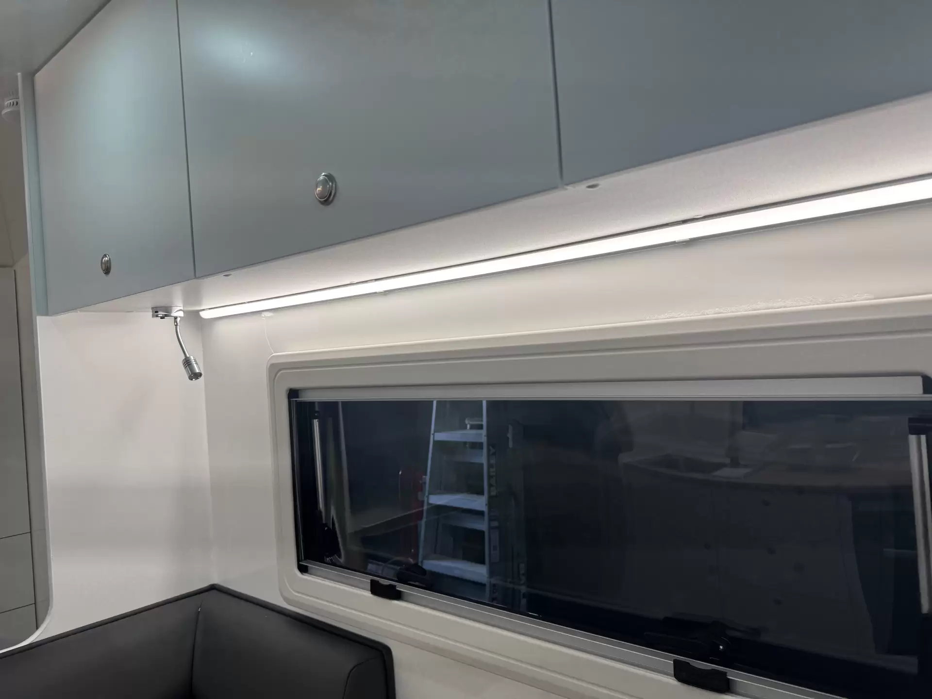 18 Series Tourline Caravan