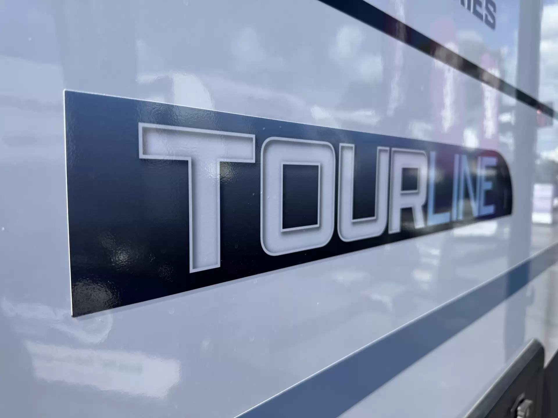 19 Series Tourline Caravan