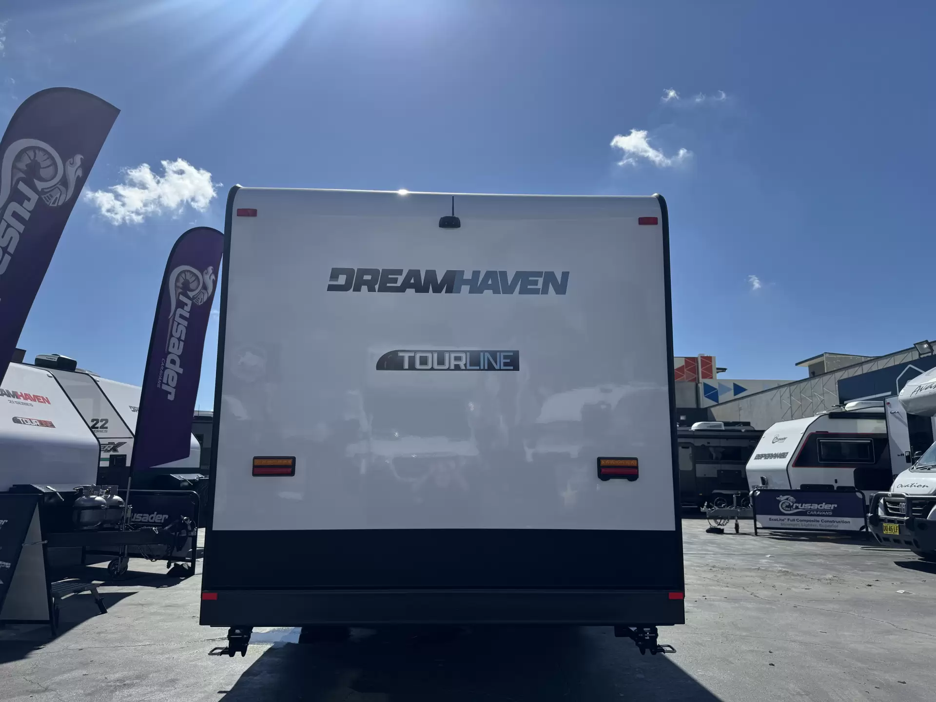 19 Series Tourline Caravan