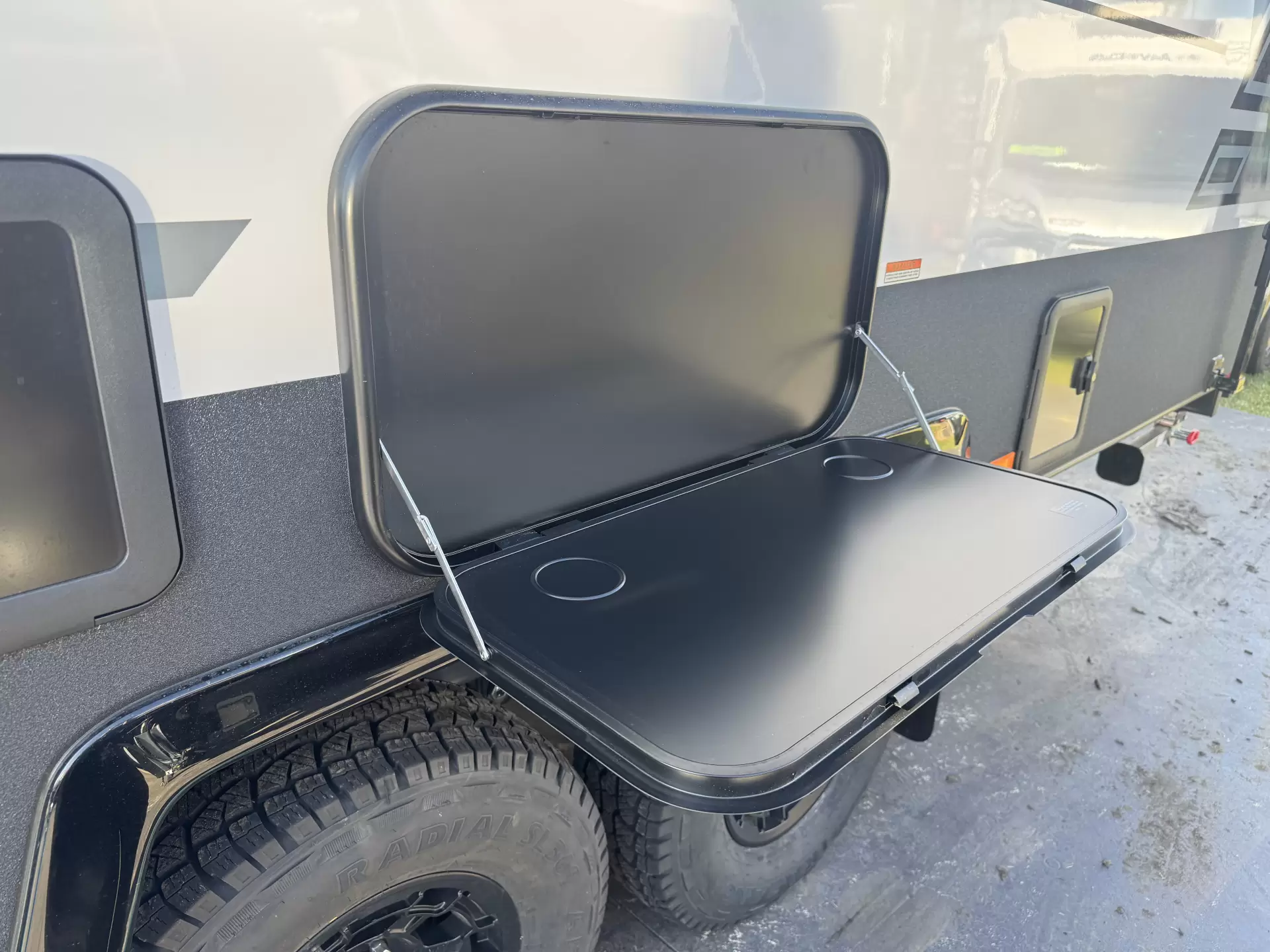 21 Series Family SuperX Caravan