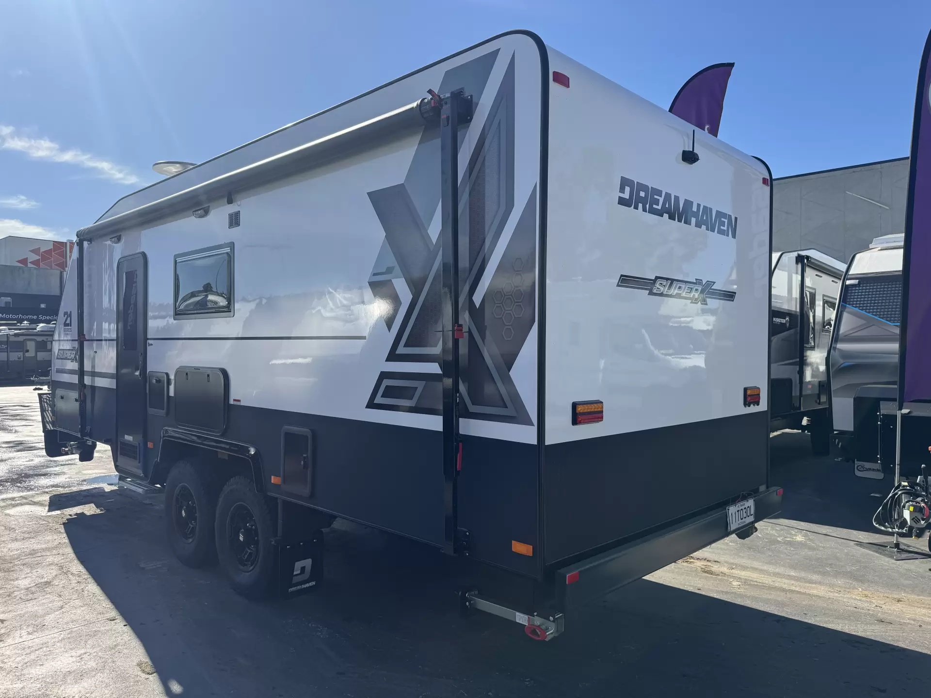 21 Series Family SuperX Caravan