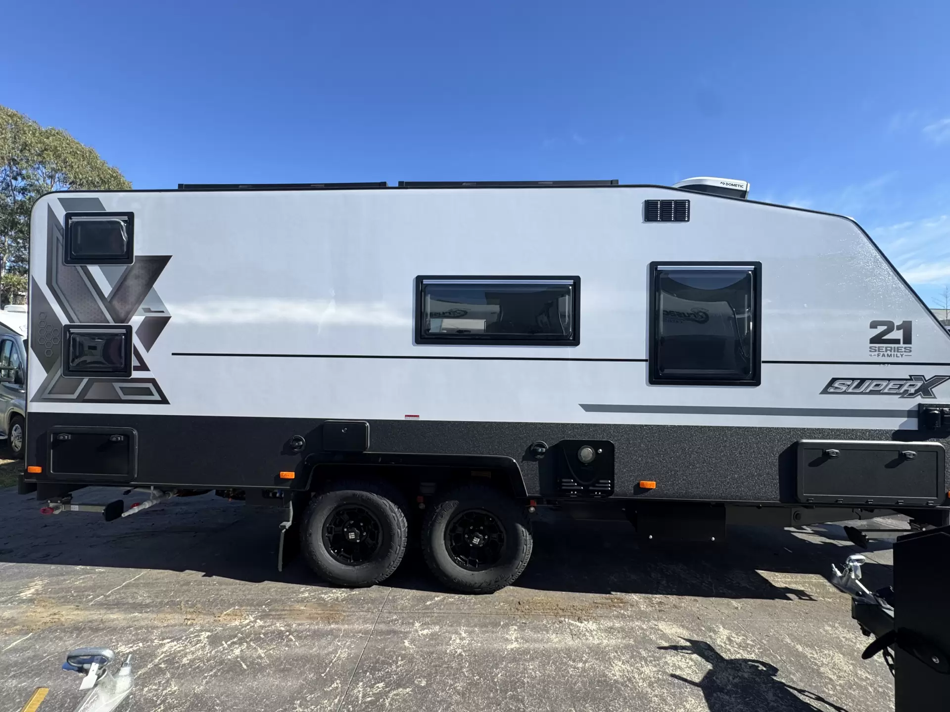 21 Series Family SuperX Caravan