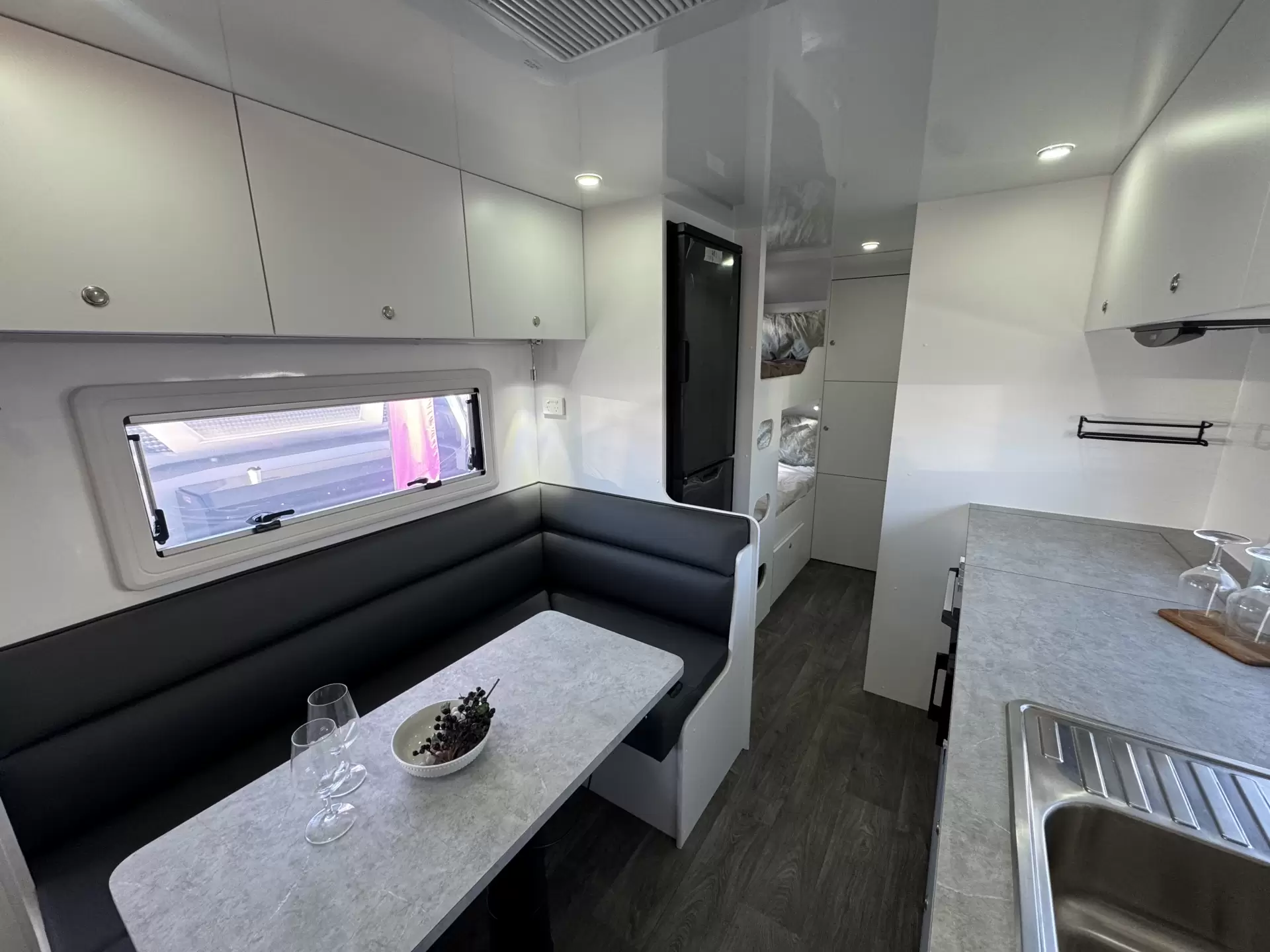 21 Series Family SuperX Caravan