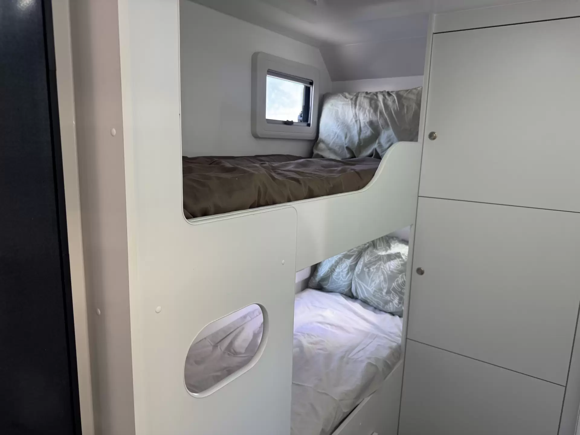 21 Series Family SuperX Caravan