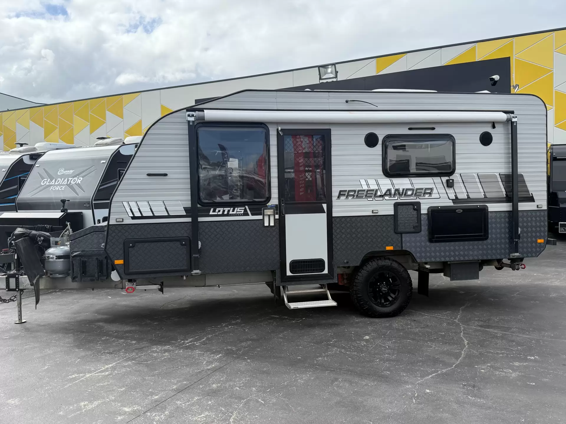 Lotus Freelander