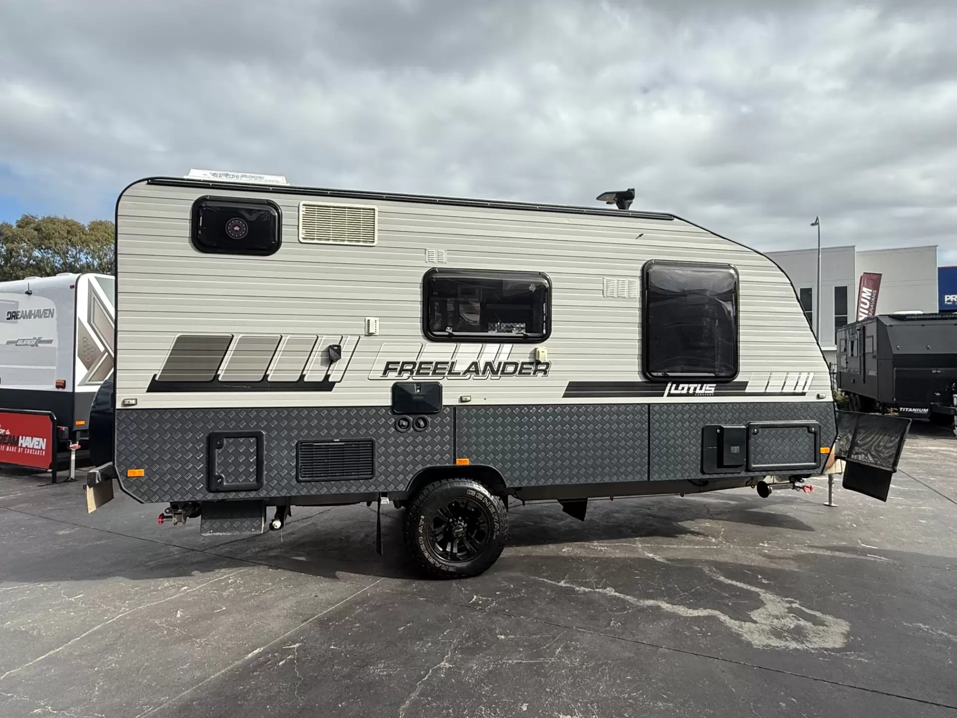 Lotus Freelander