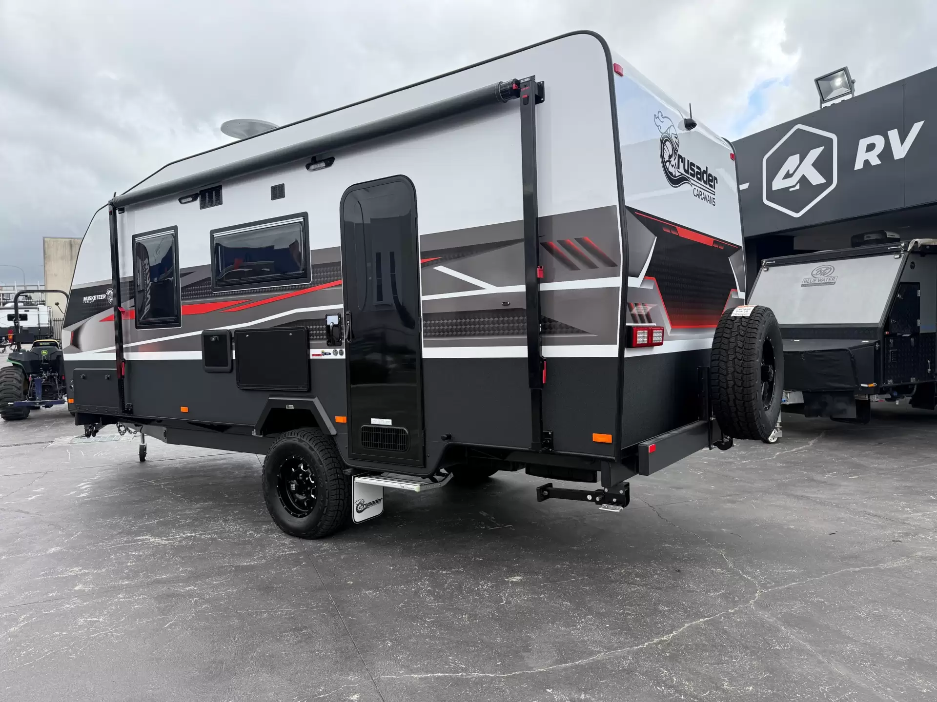 Exterior Slider Image