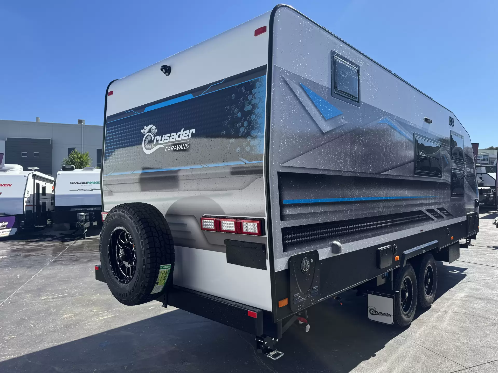 Exterior Slider Image