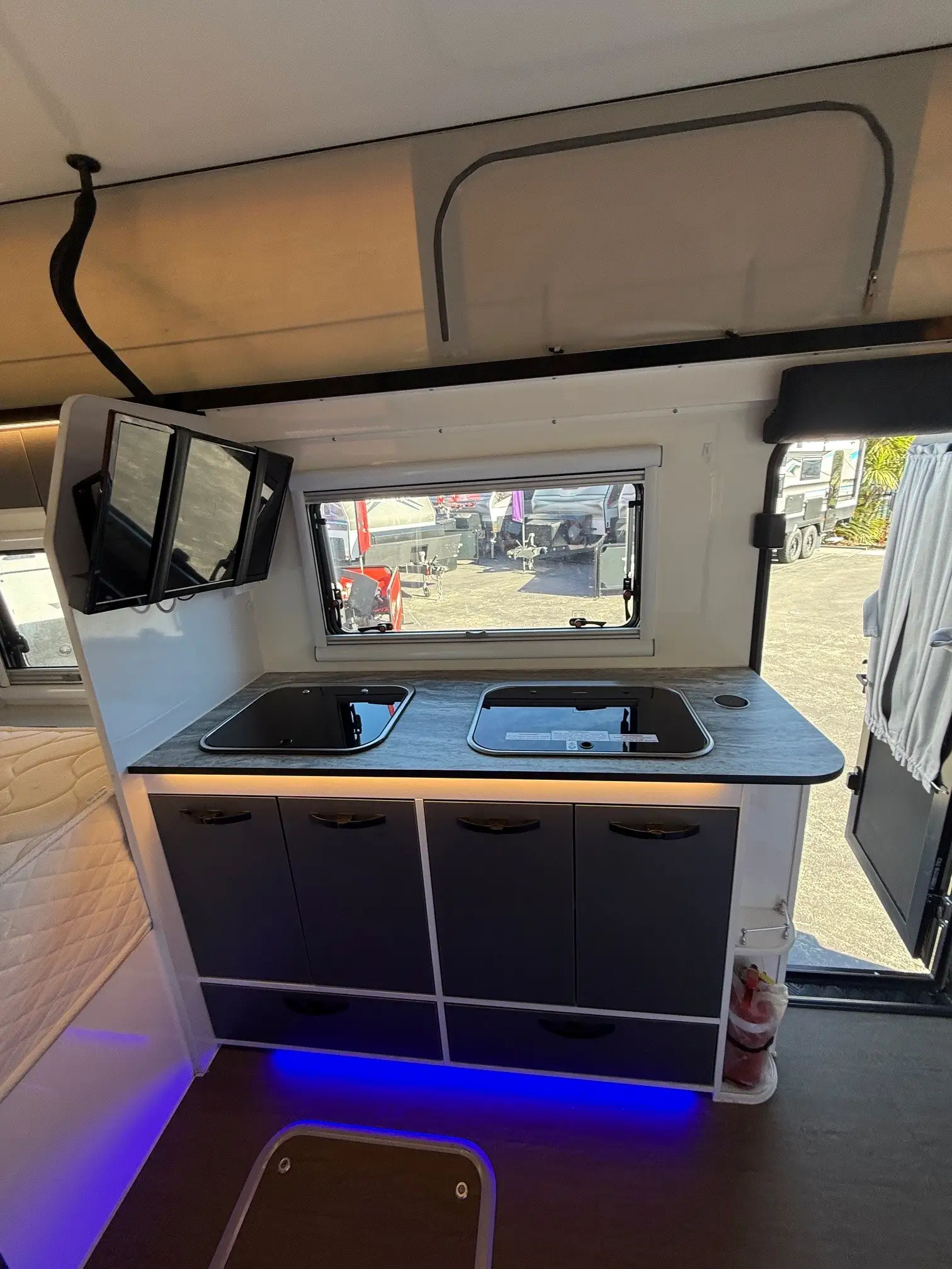 Robe 15 Quad Special Edition