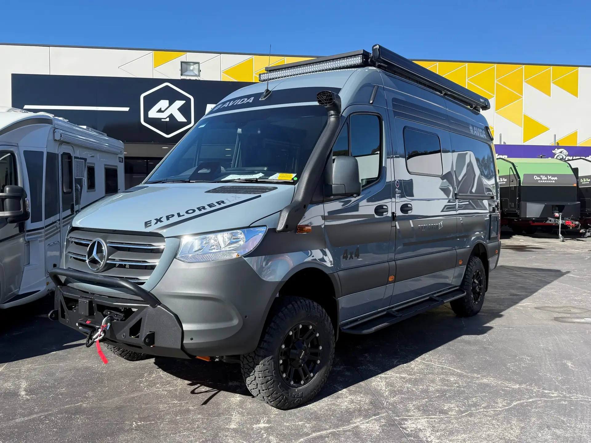 Explorer LX 4x4 V 5912