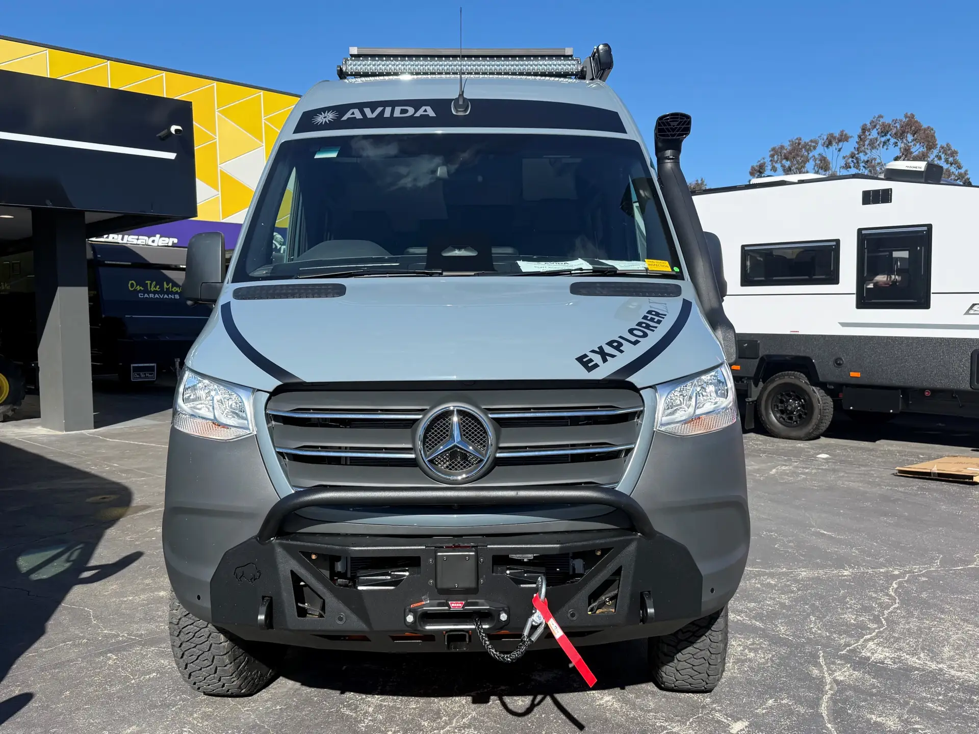 Explorer LX 4x4 V 5912