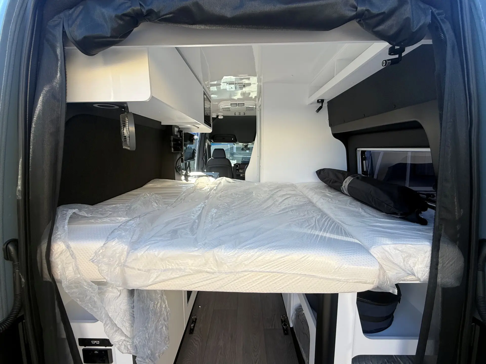 Explorer LX 4x4 V 5912