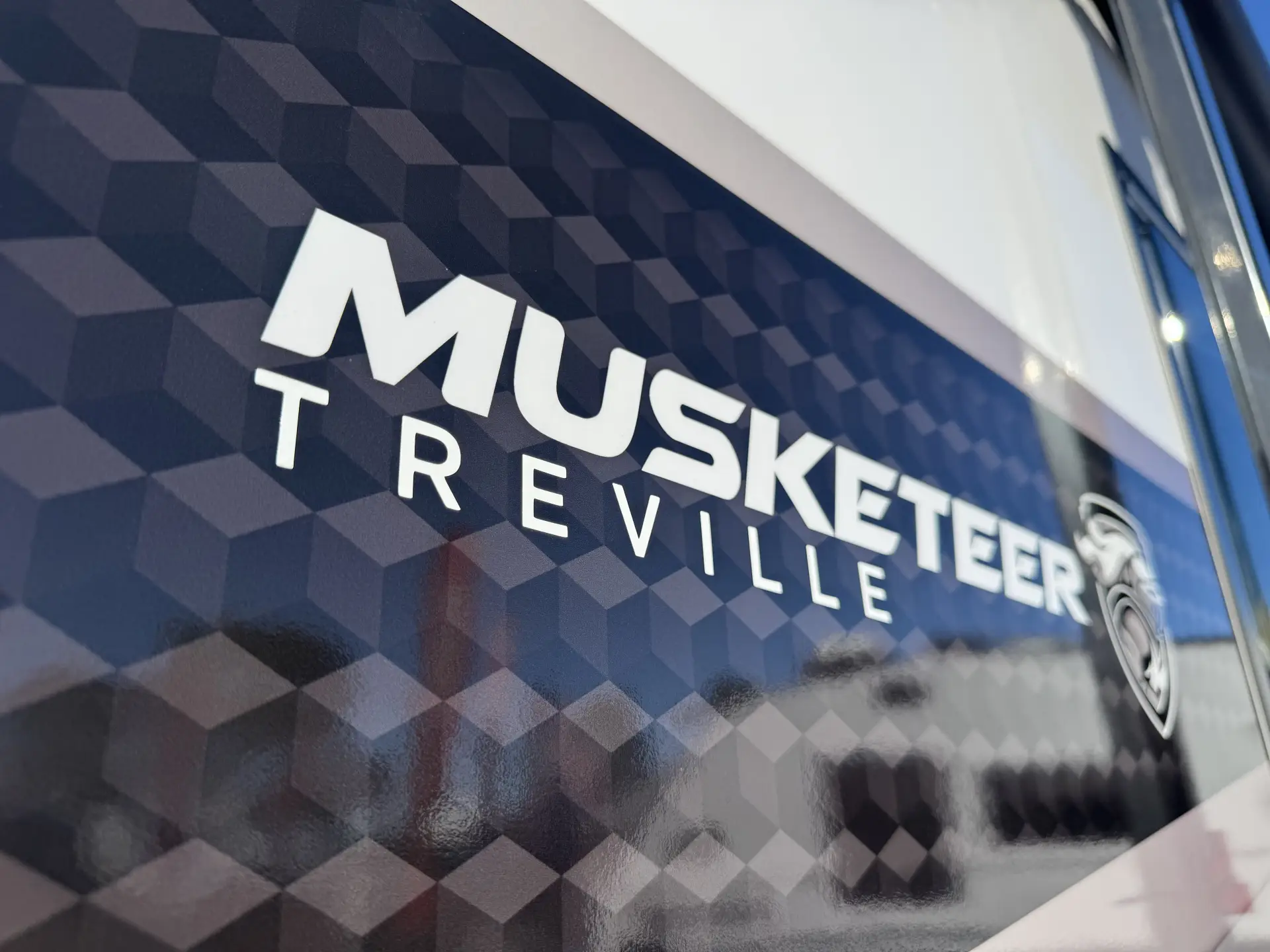 MY26 Musketeer Treville