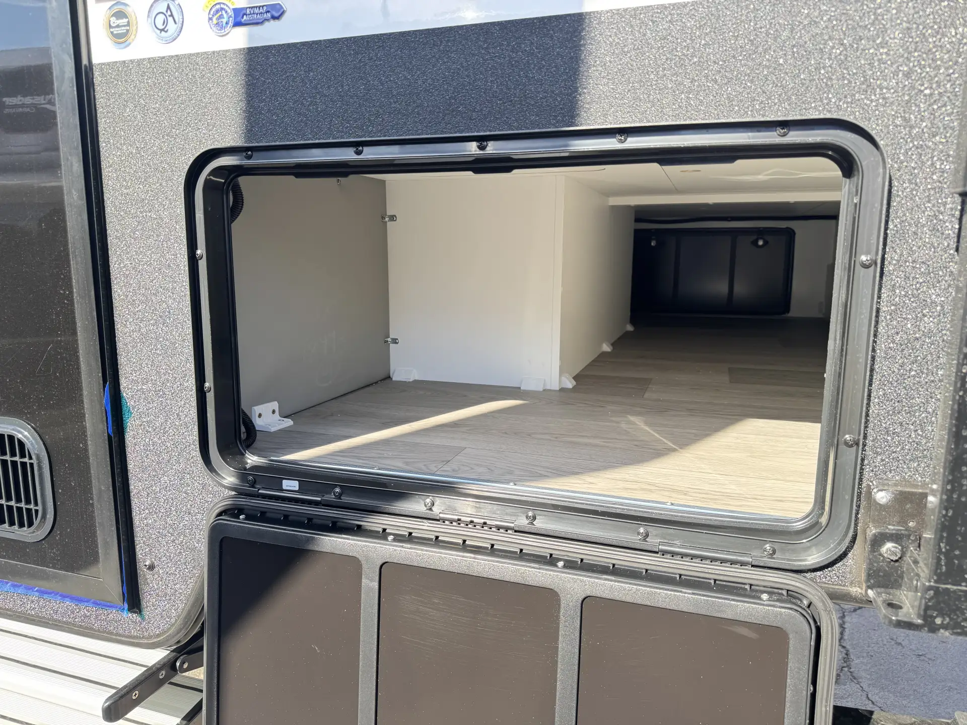 Exterior Slider Image